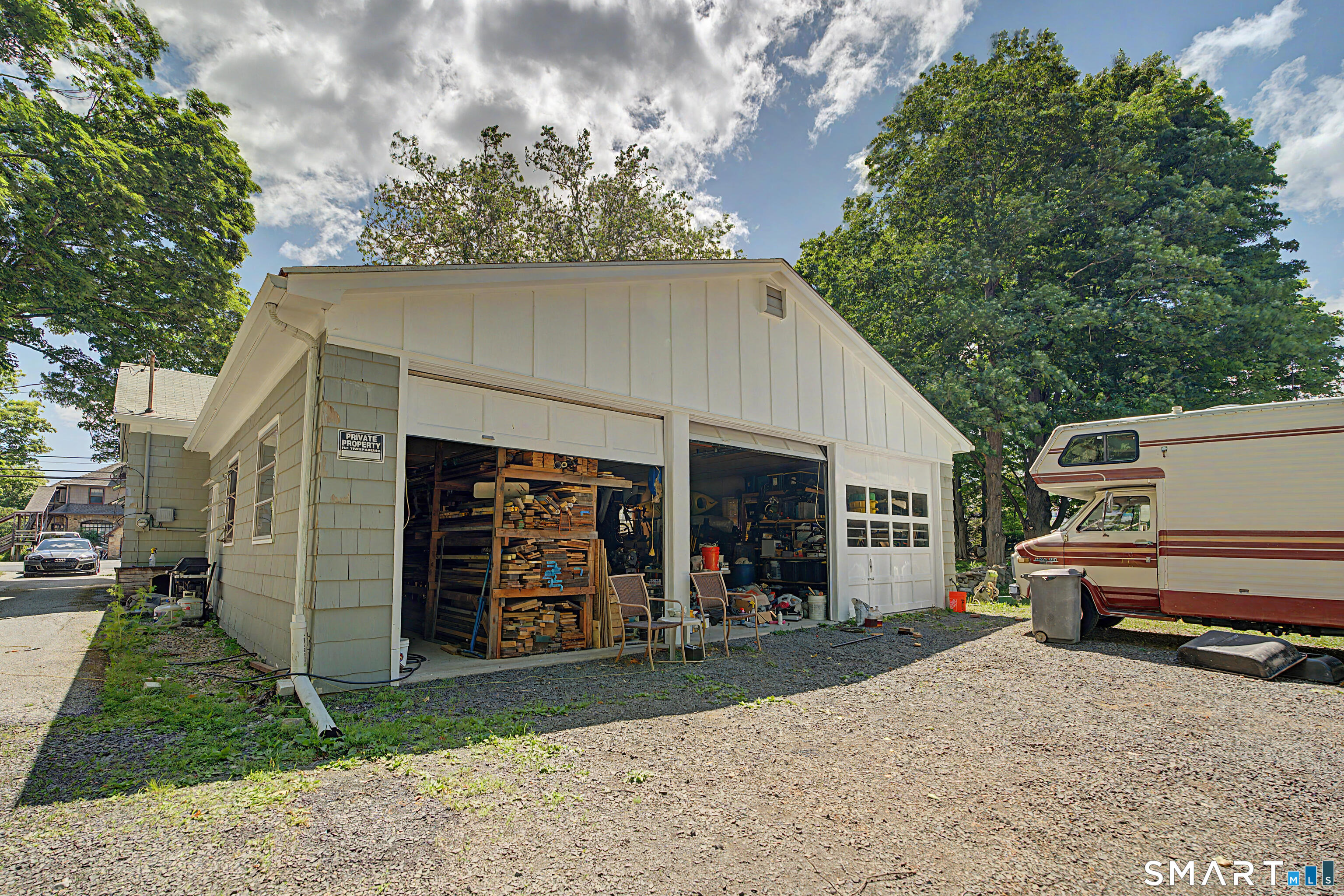 16 Old New Milford Road Property Photo 4