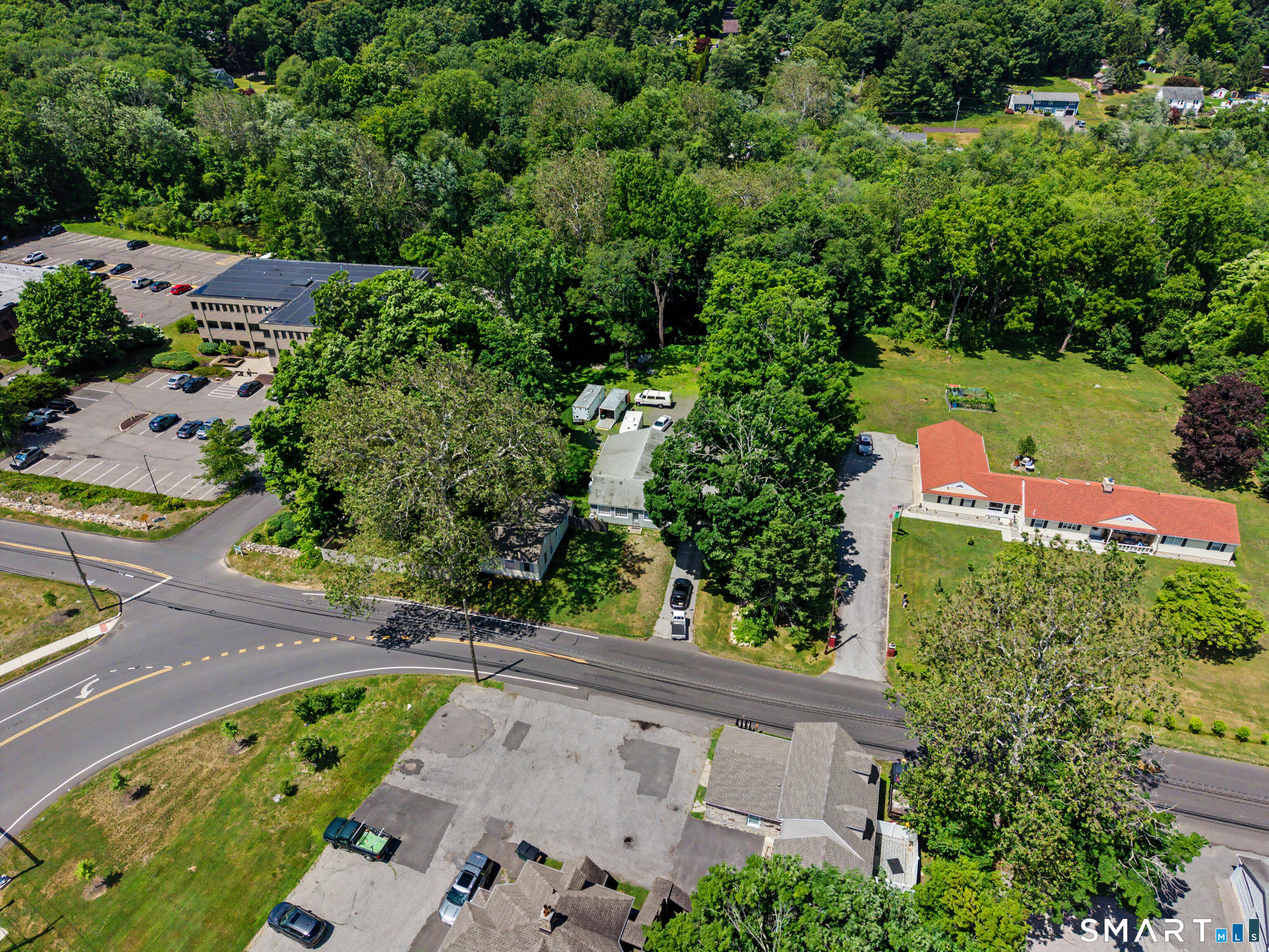 16 Old New Milford Road Property Photo 10