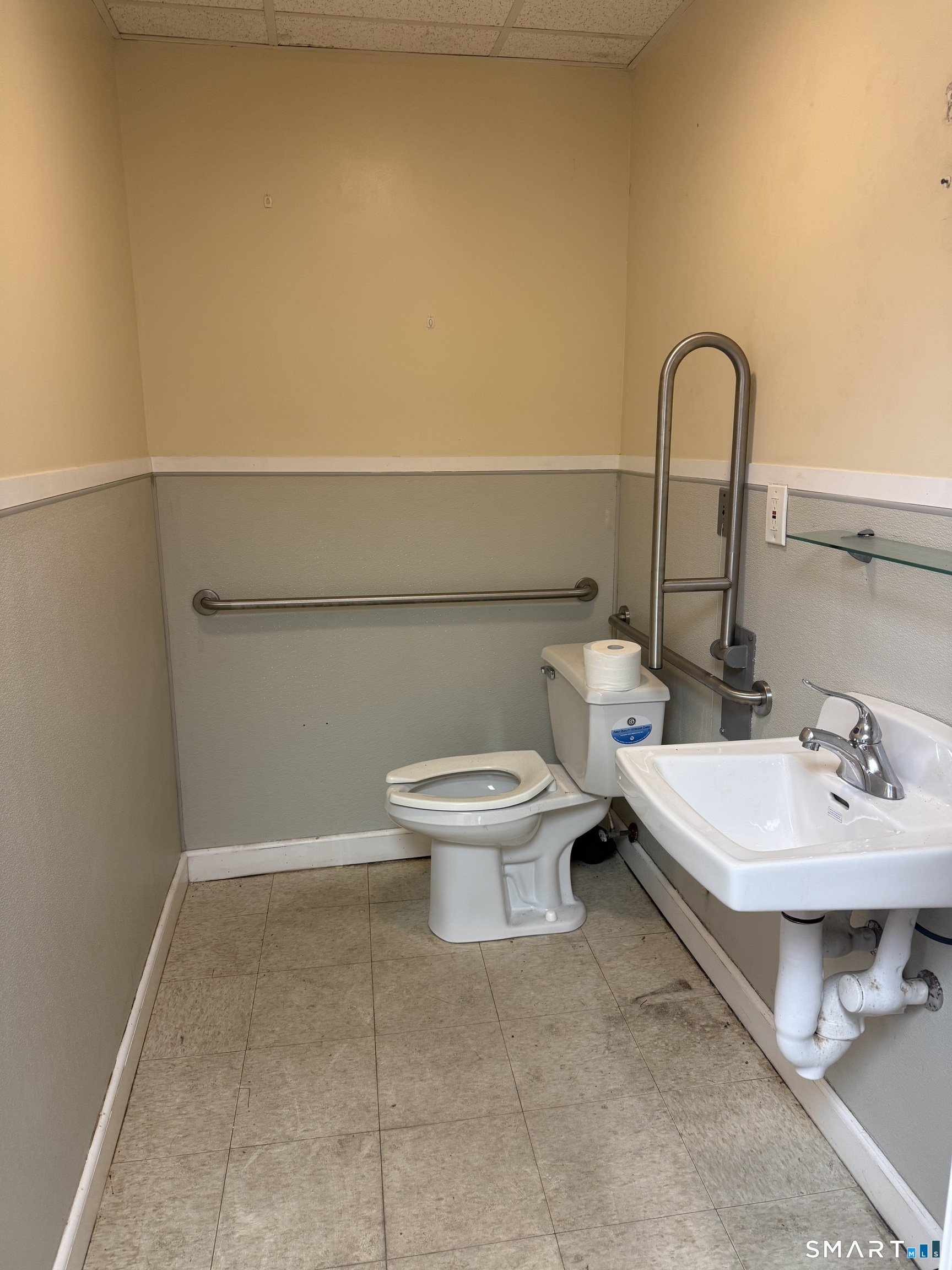 367 Orange Street Property Photo 8