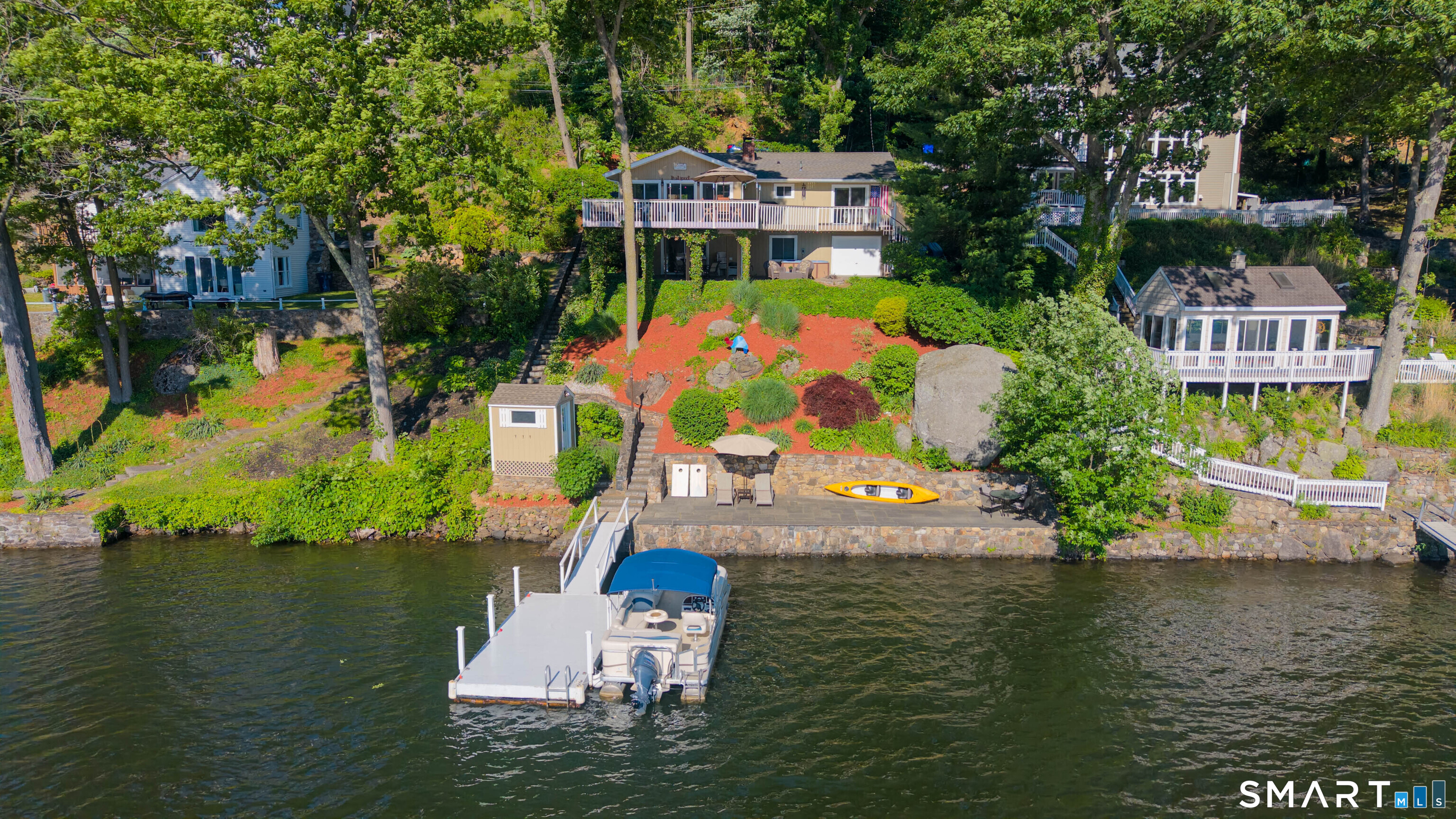 30 Waterview Drive Property Photo 1