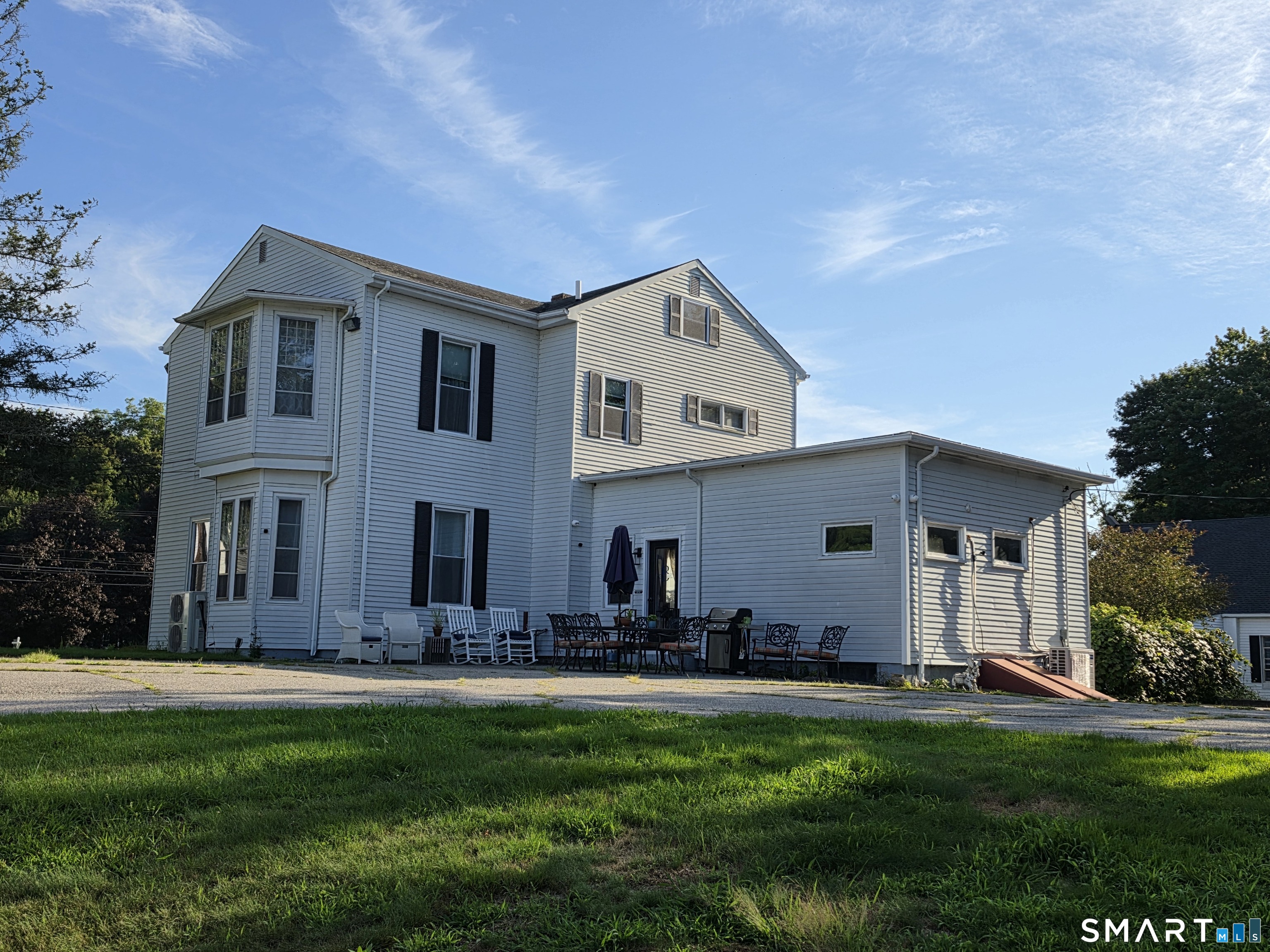 350 Hartford Pike Property Photo 4
