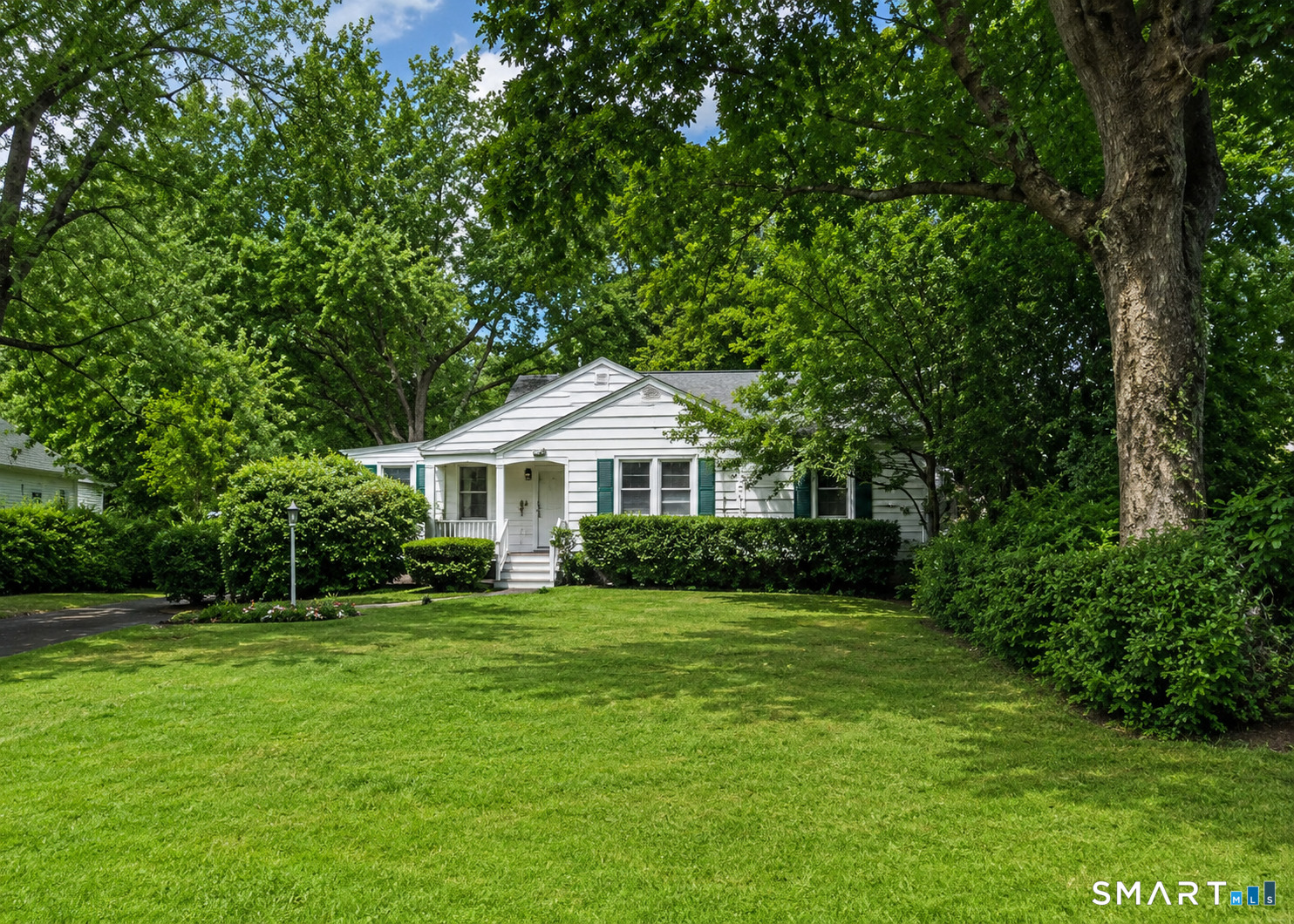 393 Meriden South Road Property Photo 1
