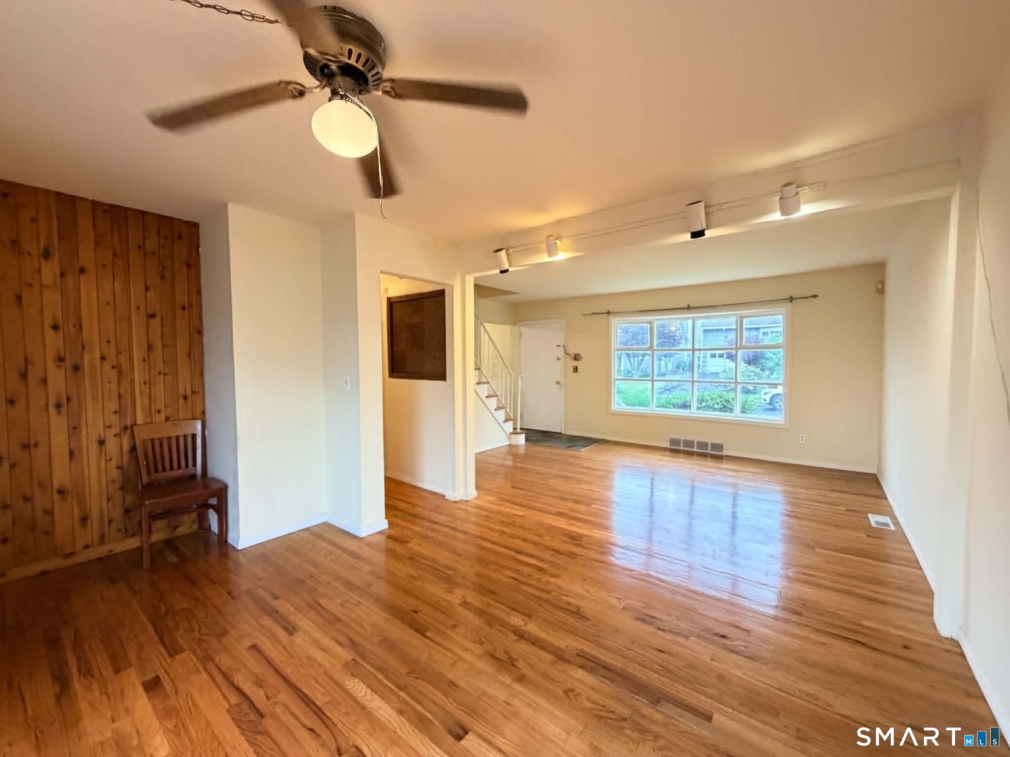 6 Fifth Street Property Photo 4