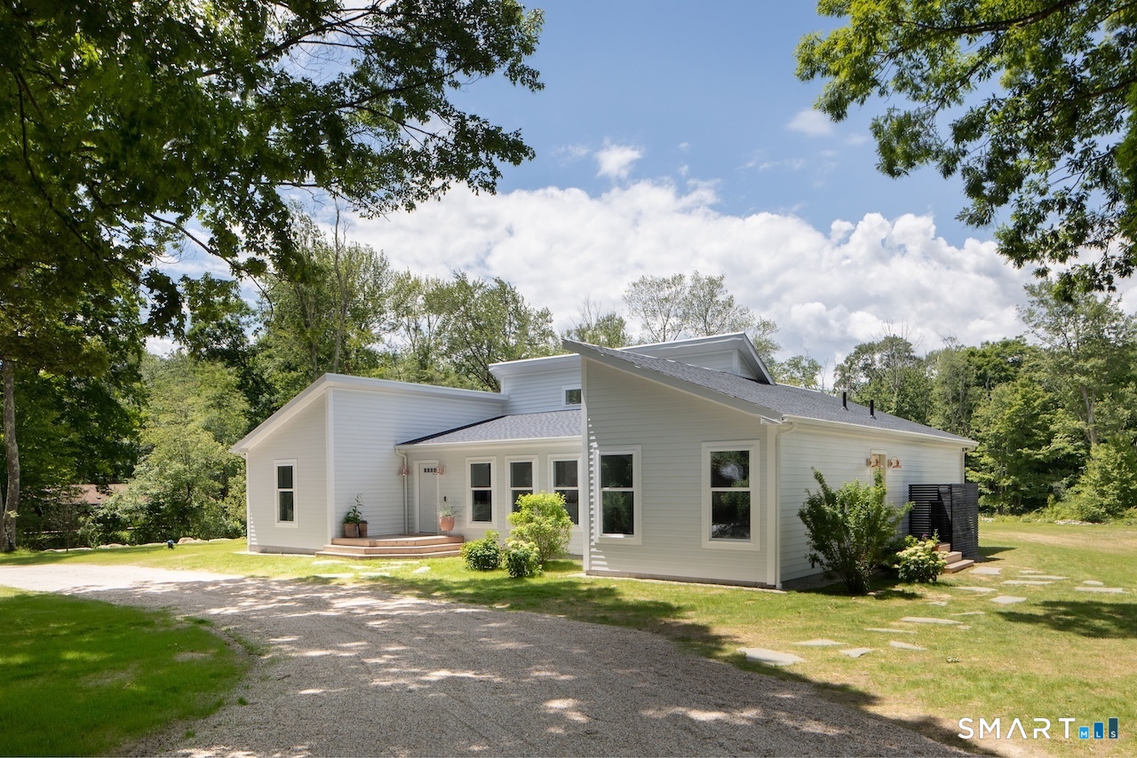 27 Morey Road Property Photo 1