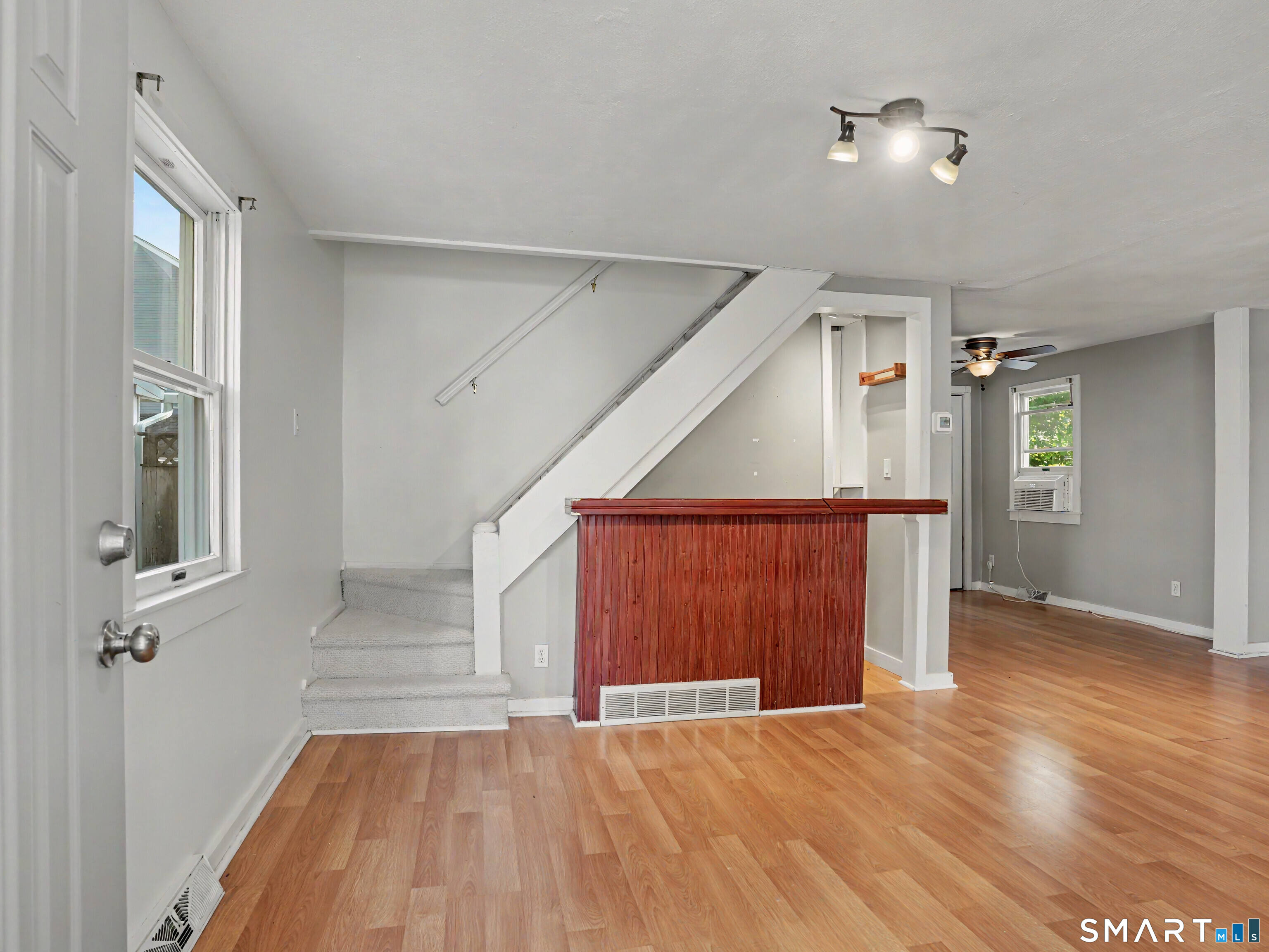 44 Wood Avenue Property Photo 14