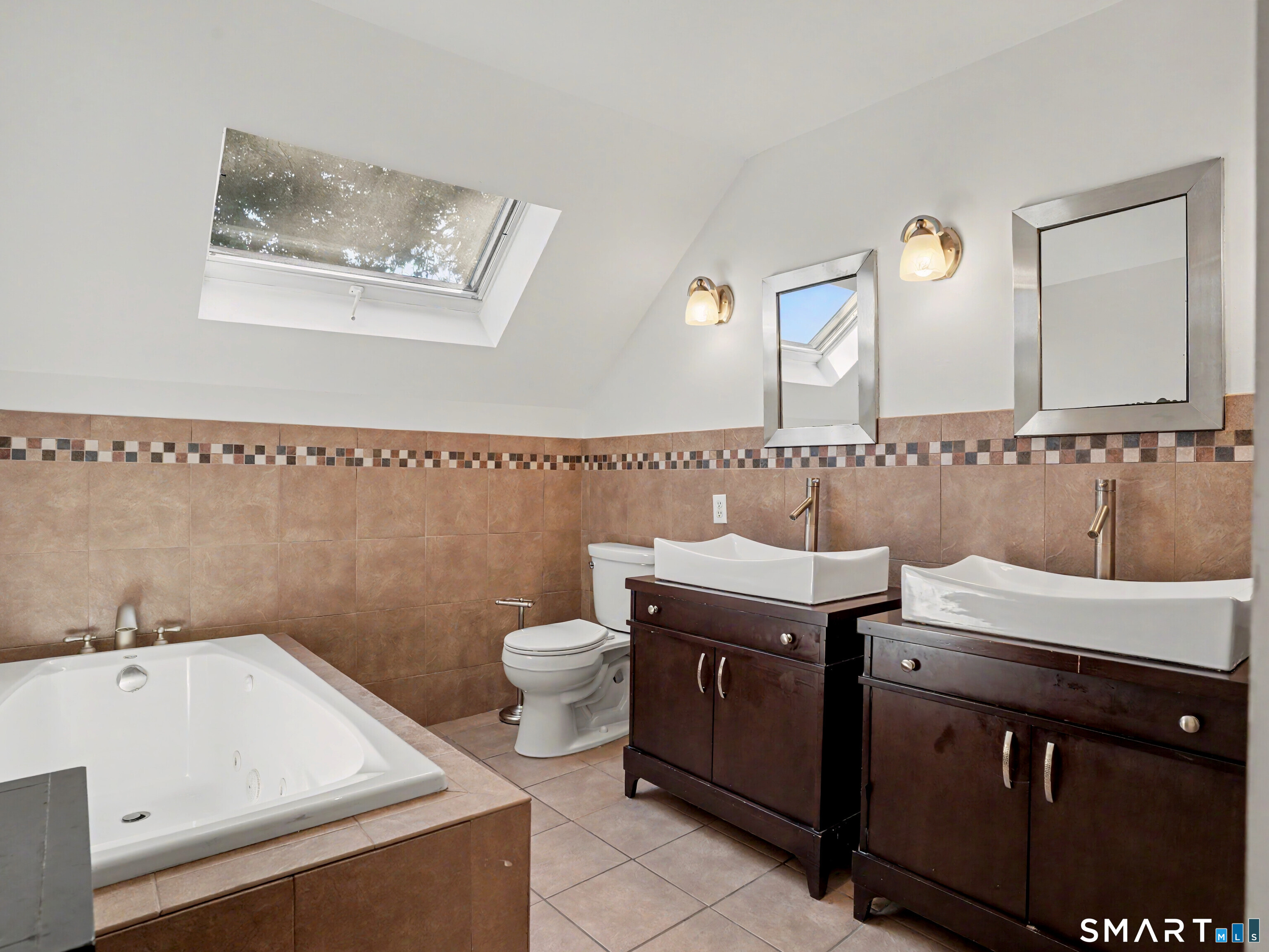 44 Wood Avenue Property Photo 23