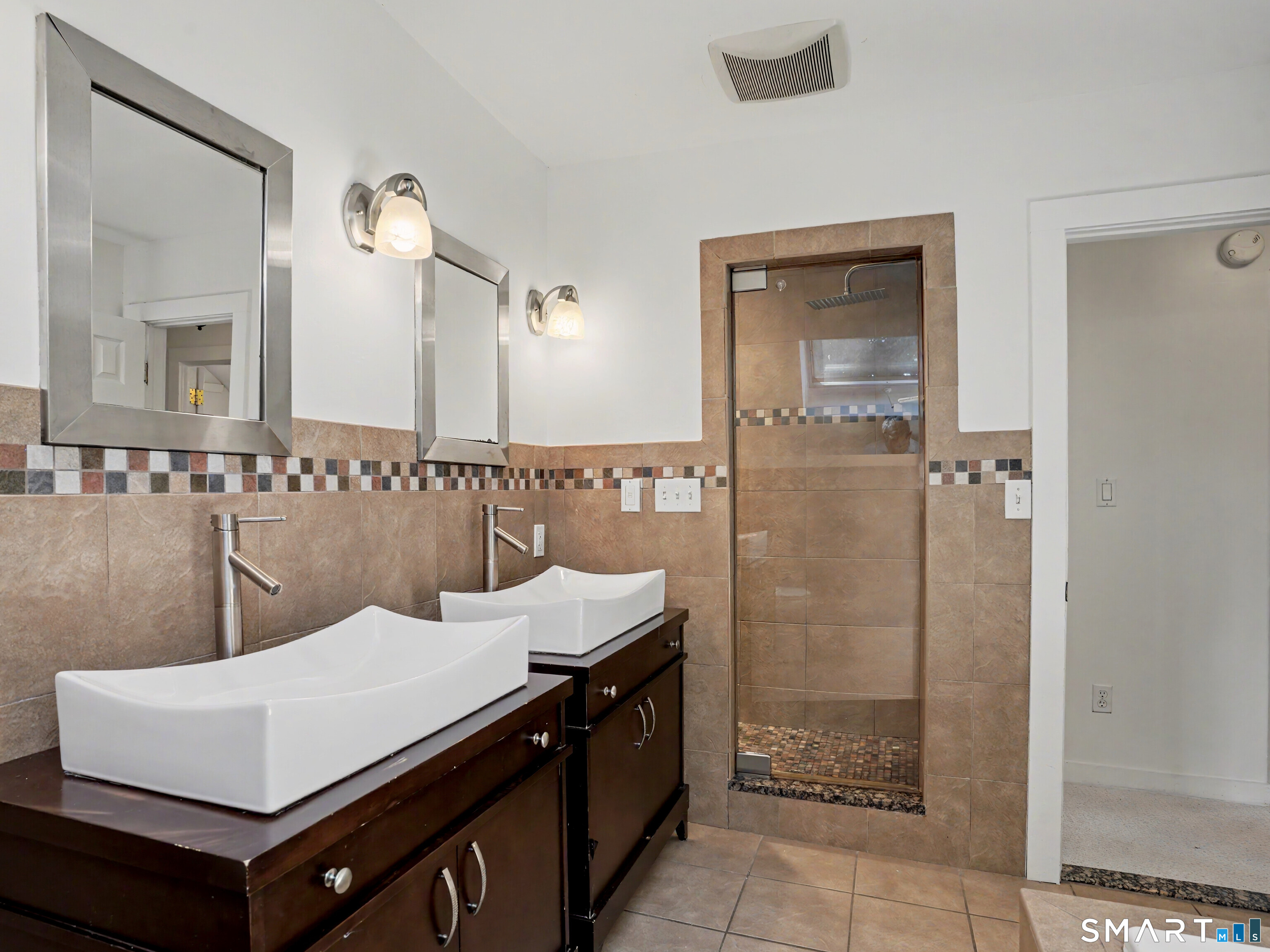 44 Wood Avenue Property Photo 24