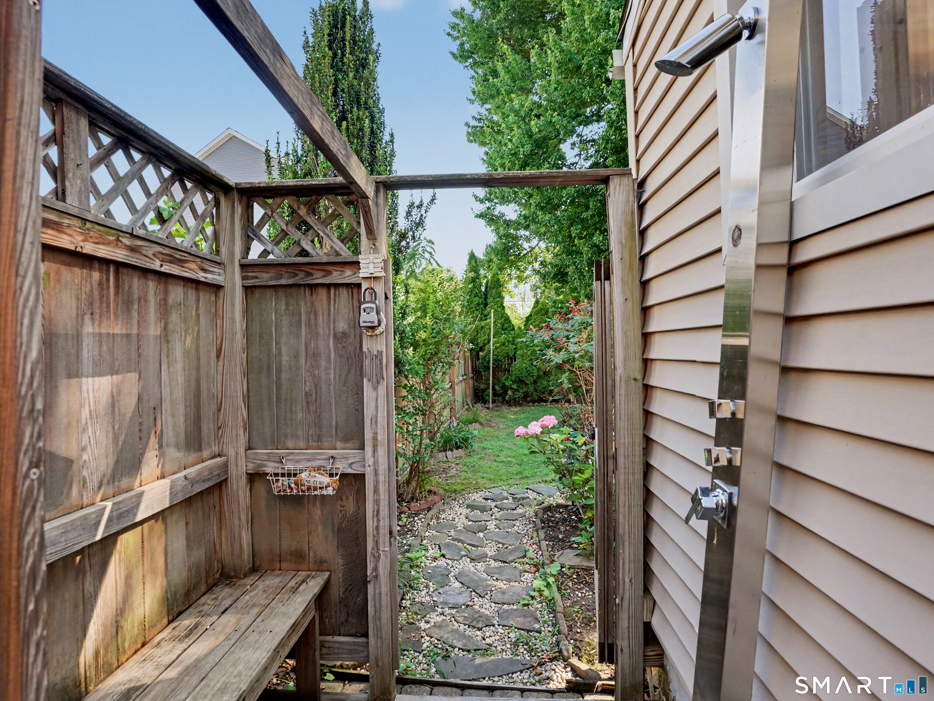 44 Wood Avenue Property Photo 30
