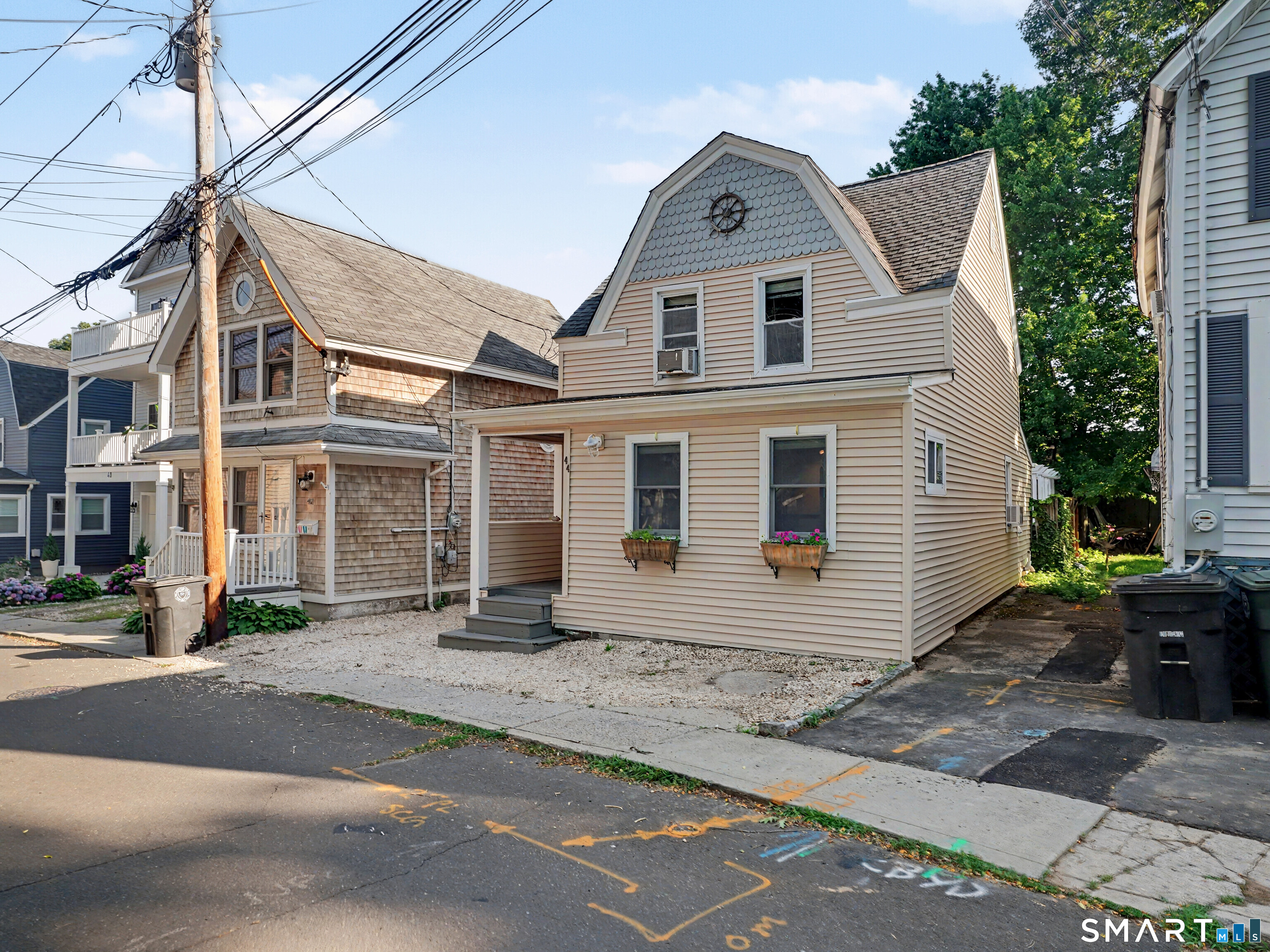 44 Wood Avenue Property Photo 32