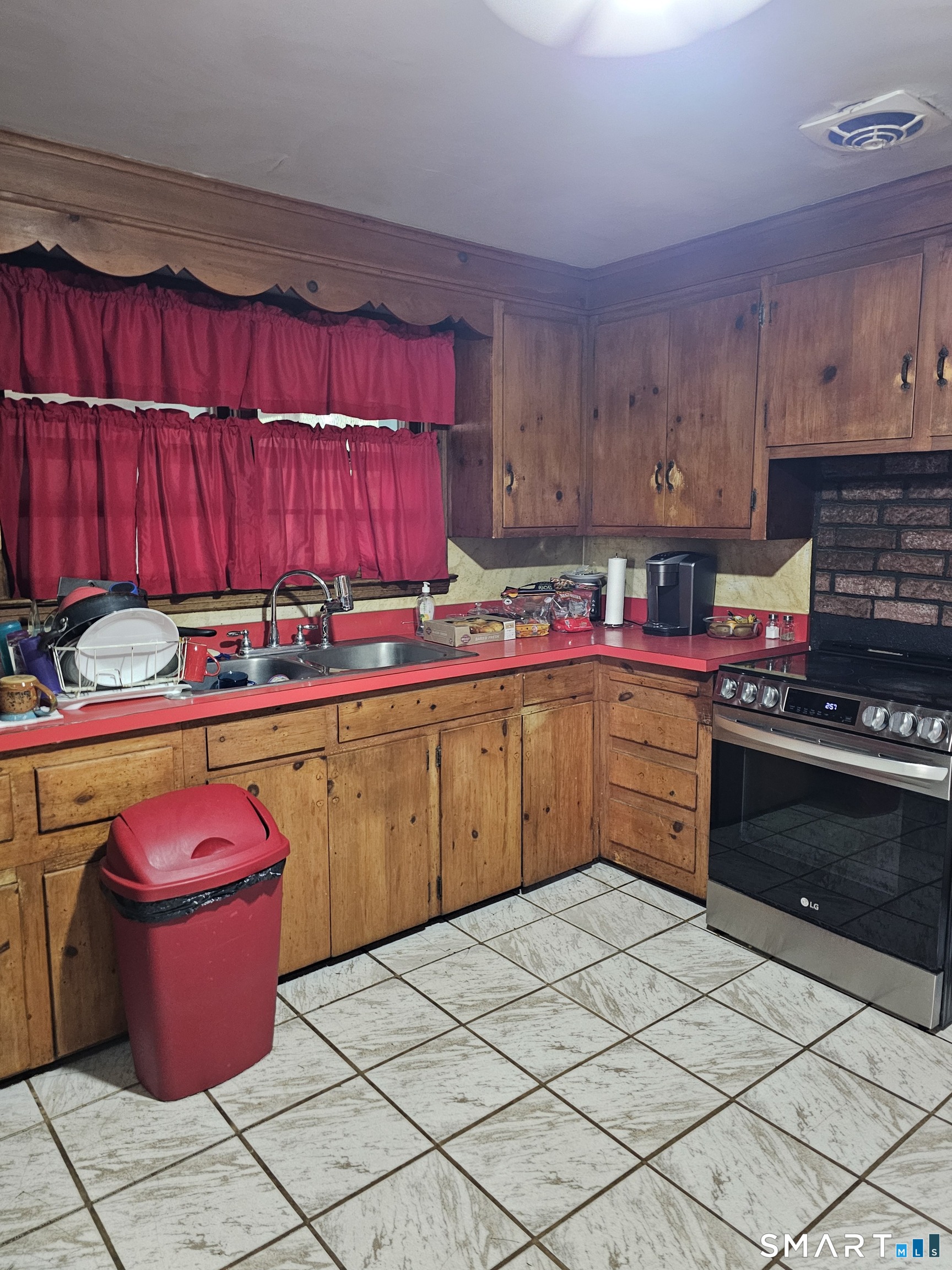 849 Wintergreen Avenue Property Photo 15
