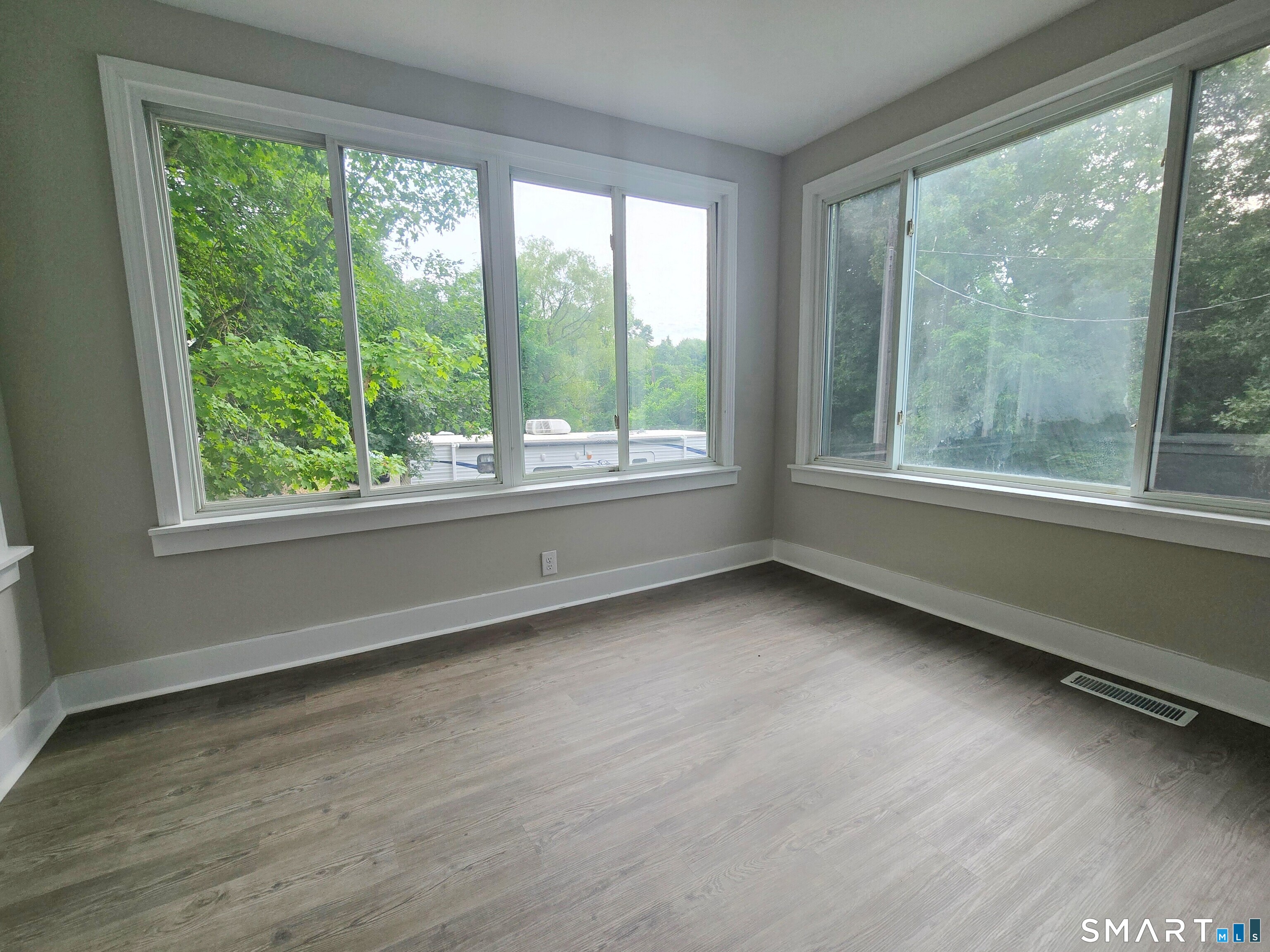 119 Merchants Avenue Property Photo 13
