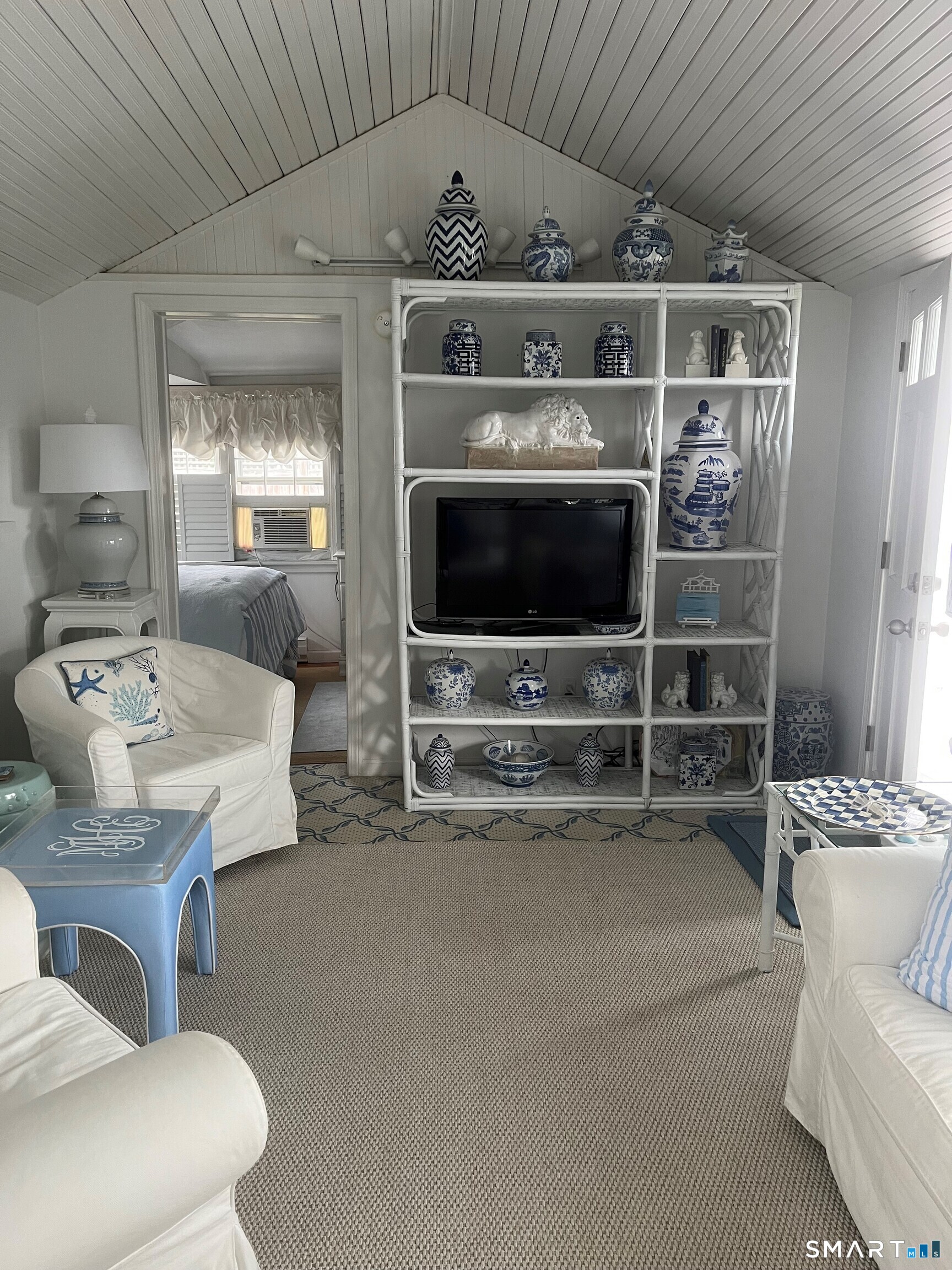 24186483 Property Photo 8