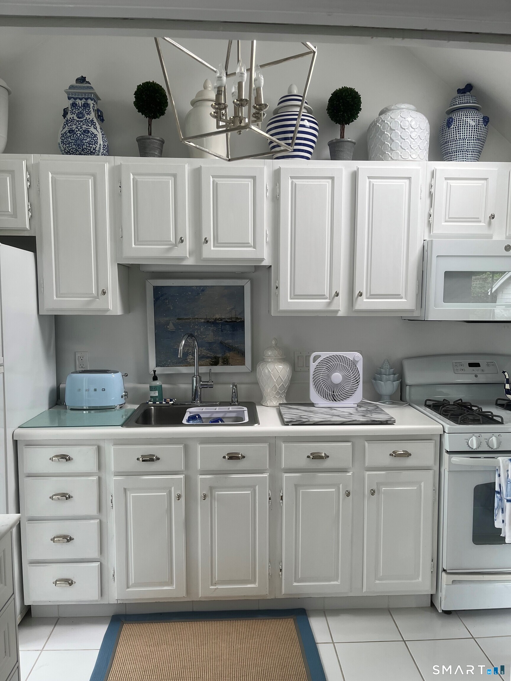 24186483 Property Photo 10