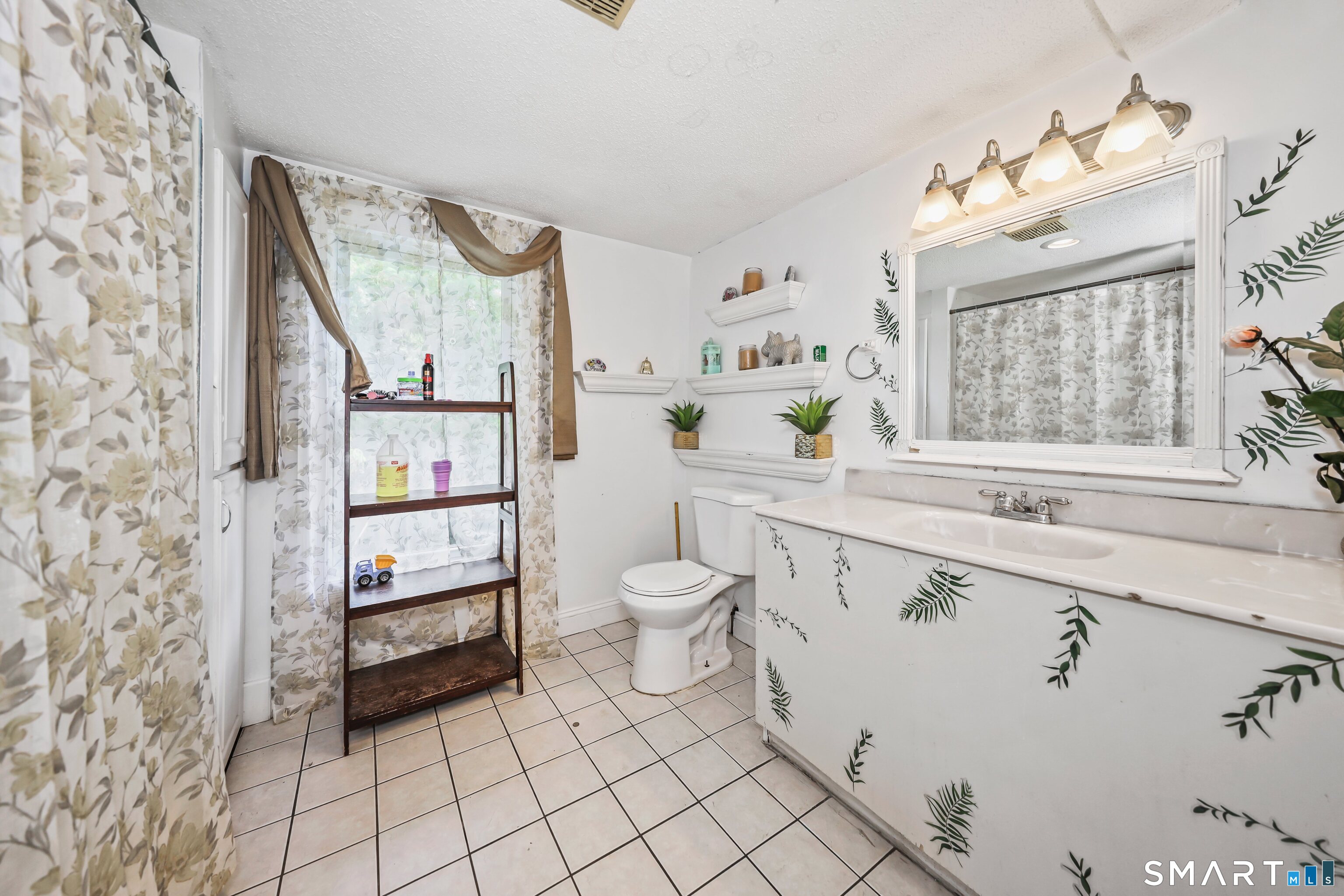 32 Greenwood Street Property Photo 21