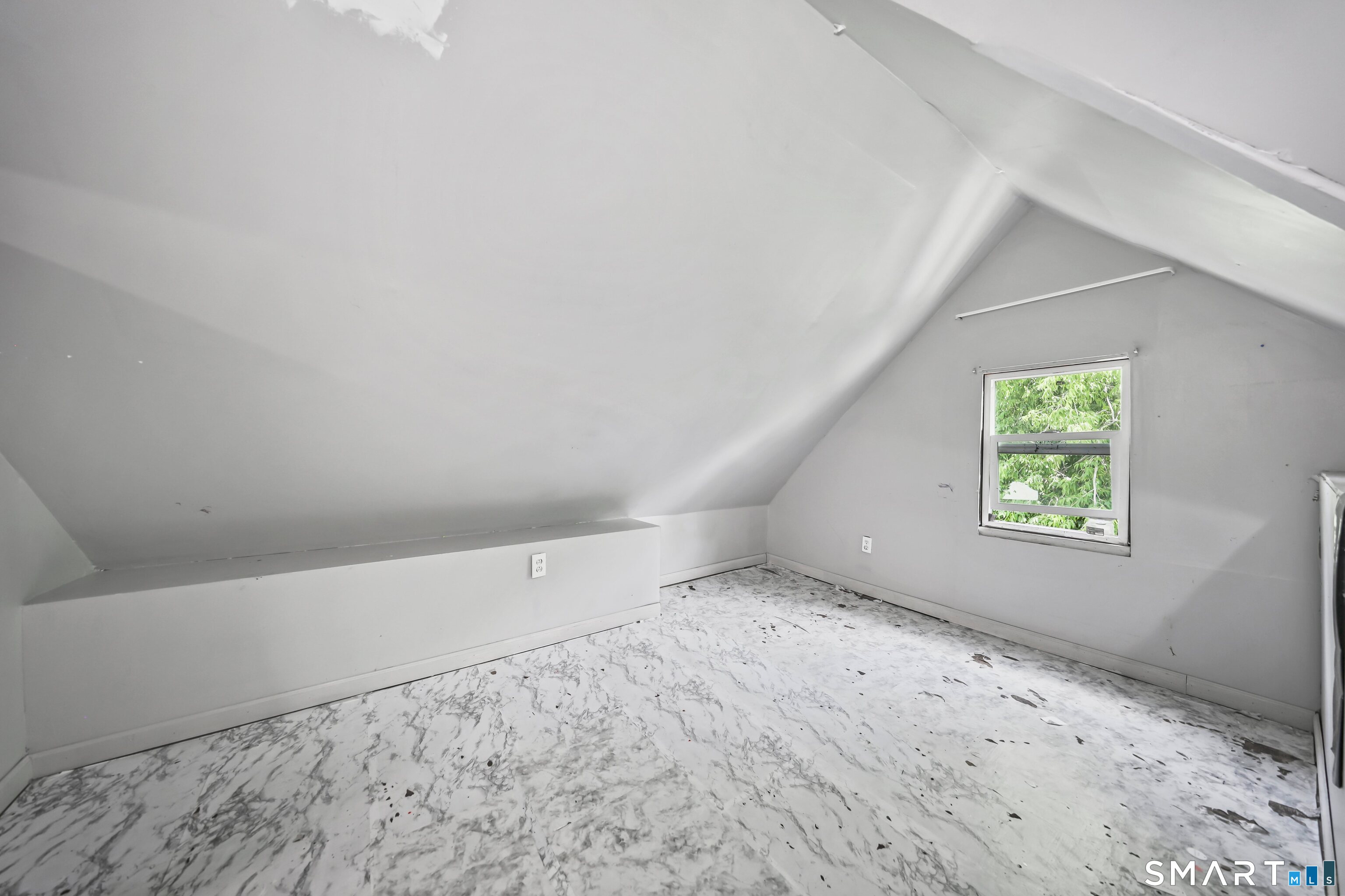 32 Greenwood Street Property Photo 24