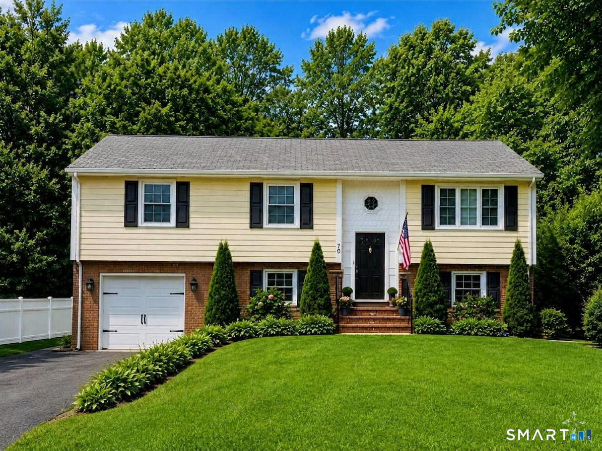 70 Dannell Drive Property Photo 1