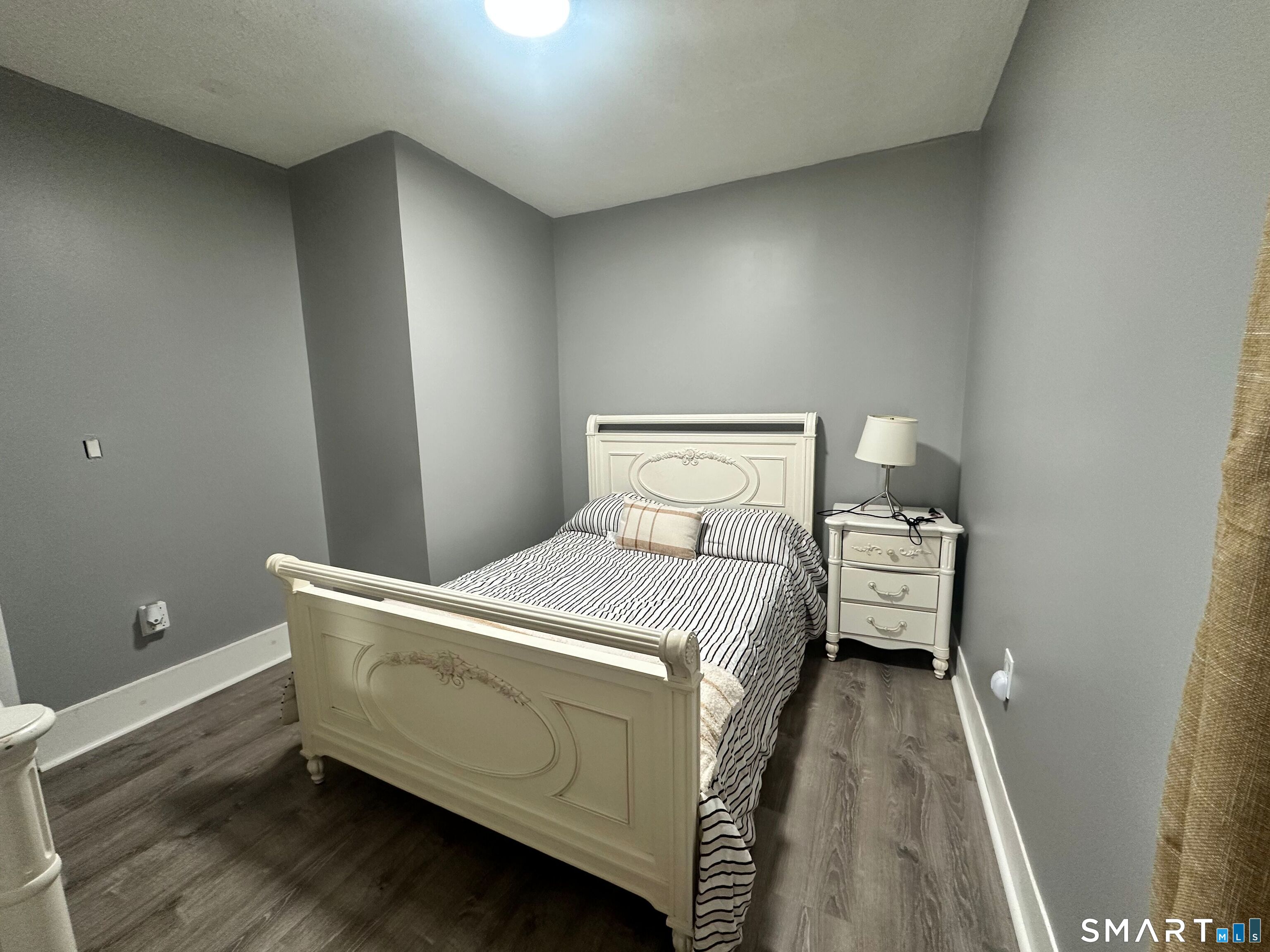 189 Putnam Street Property Photo 8