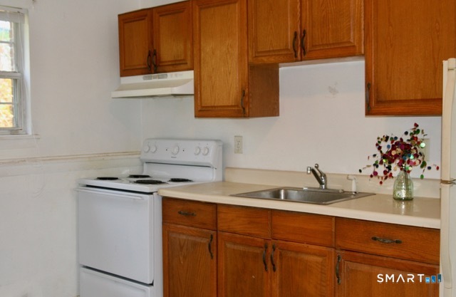 98 Belair 98 Drive Property Photo 2