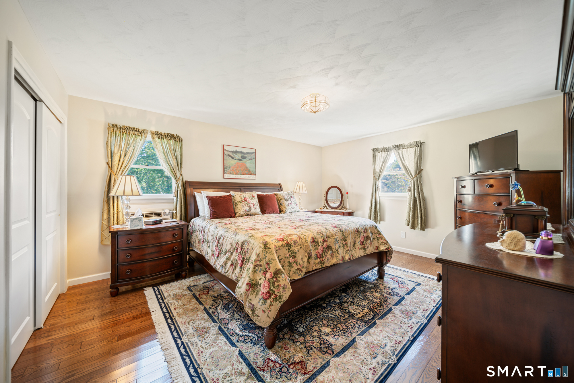 2 Ellen Drive Property Photo 16