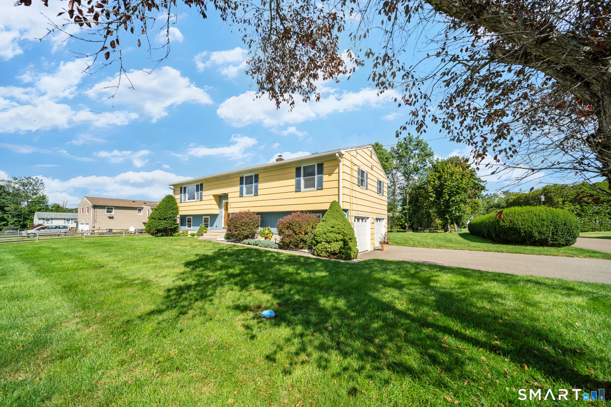 2 Ellen Drive Property Photo 25