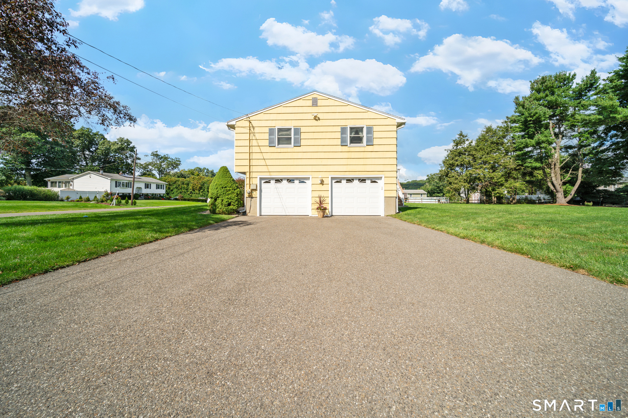 2 Ellen Drive Property Photo 26