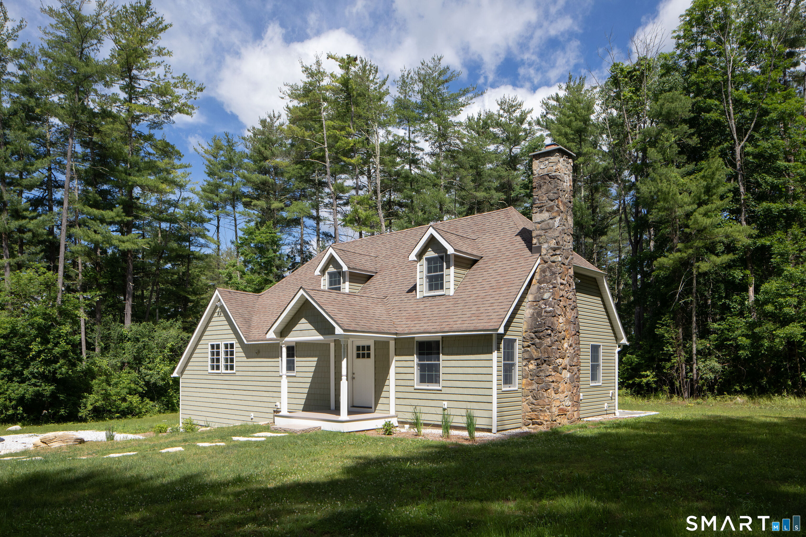 125 Canaan South Road Property Photo 1