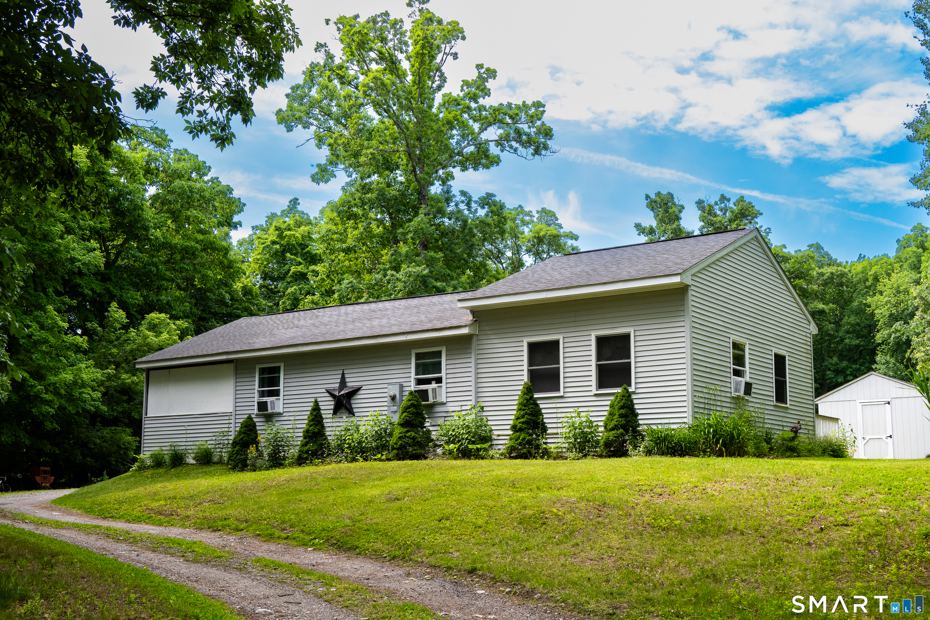 660 Sharon Station Road Property Photo 8