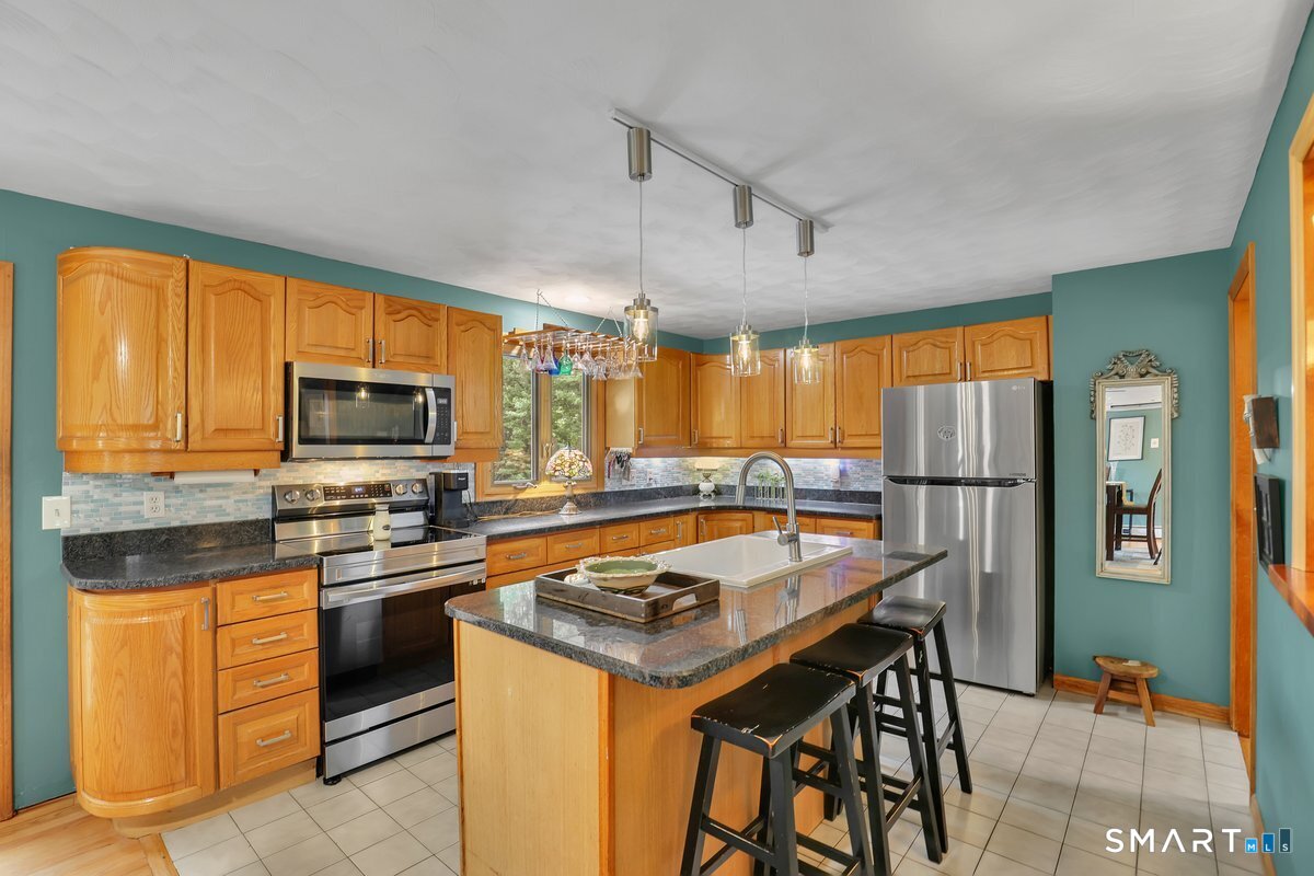 95 Lynn Drive Property Photo 6