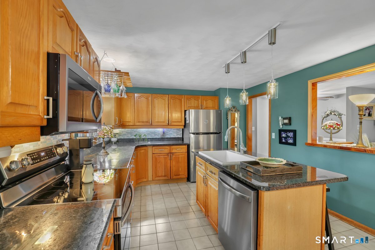95 Lynn Drive Property Photo 8