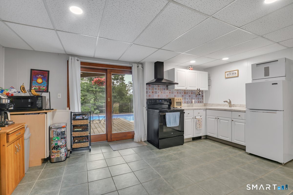 95 Lynn Drive Property Photo 21