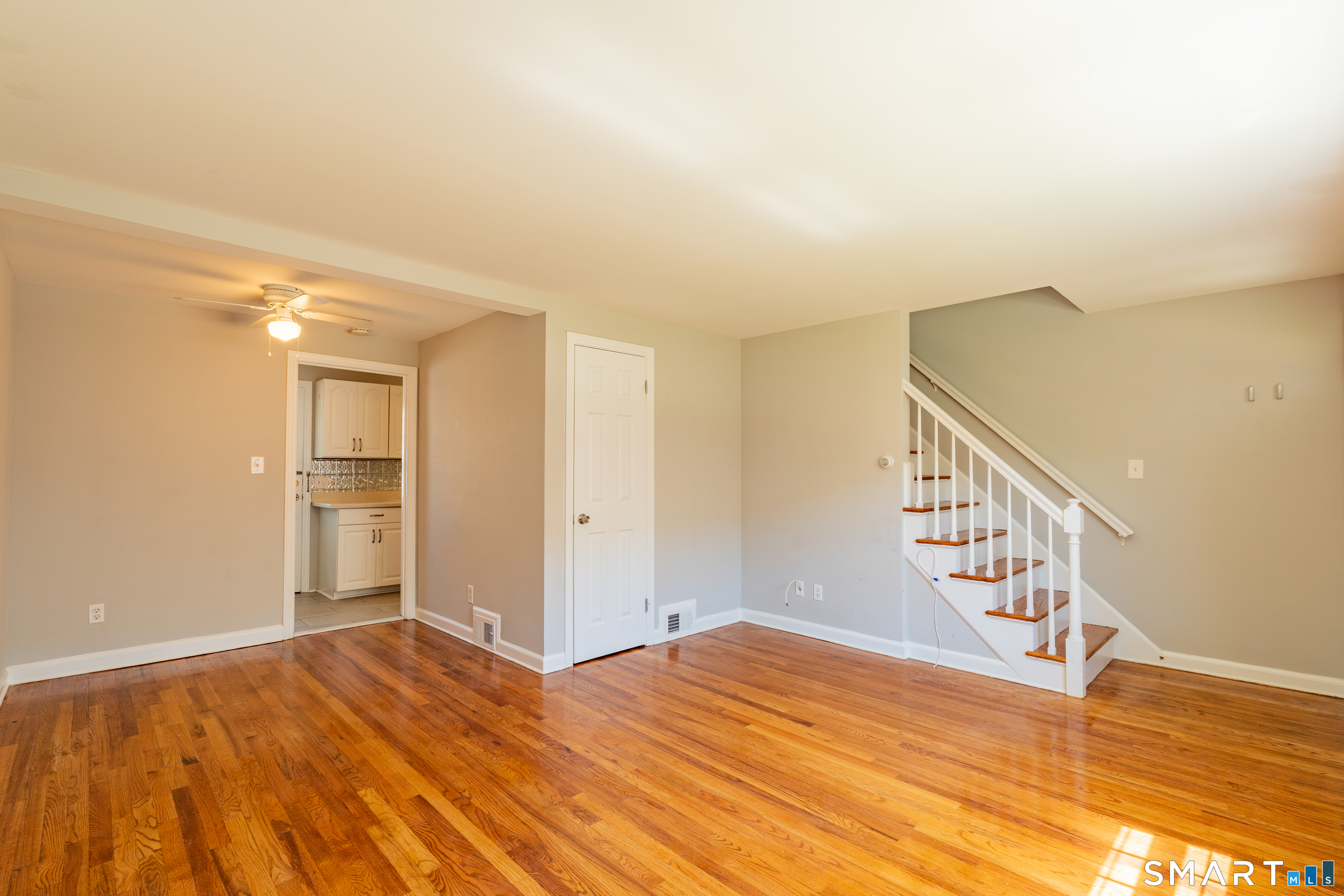 1160-1164 Whitney 1160-c Avenue Property Photo 8