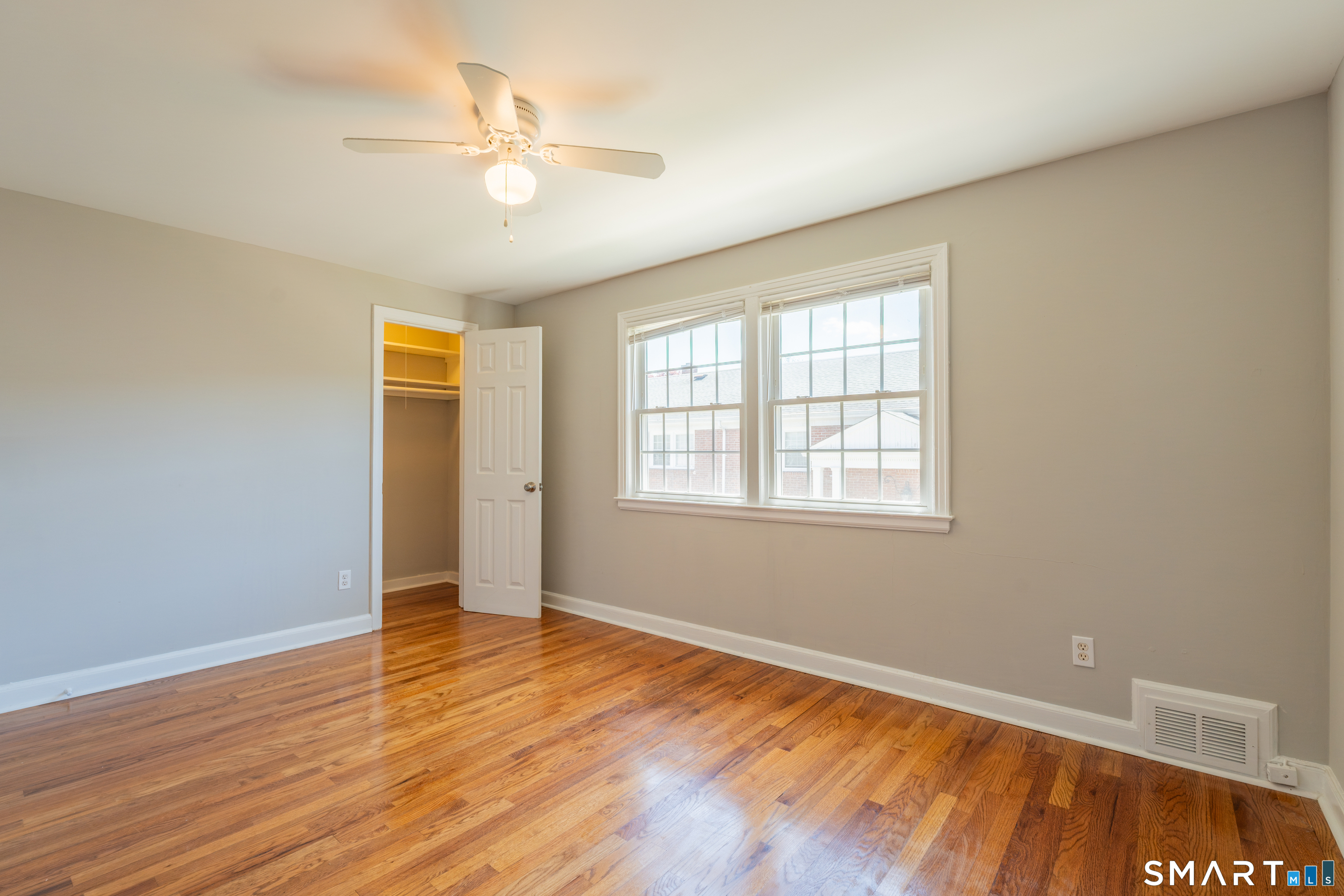 1160-1164 Whitney 1160-c Avenue Property Photo 14