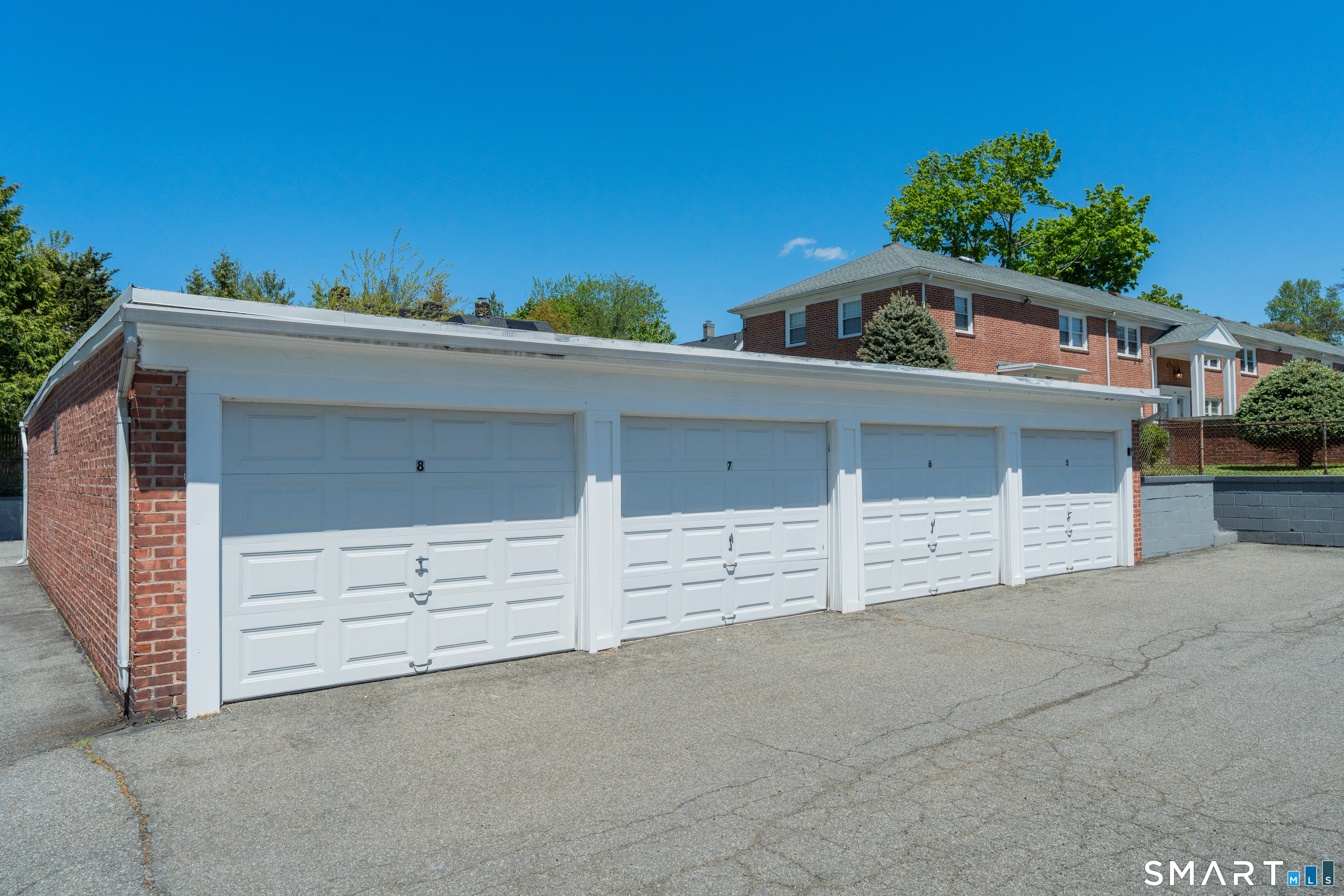 1160-1164 Whitney 1160-c Avenue Property Photo 25