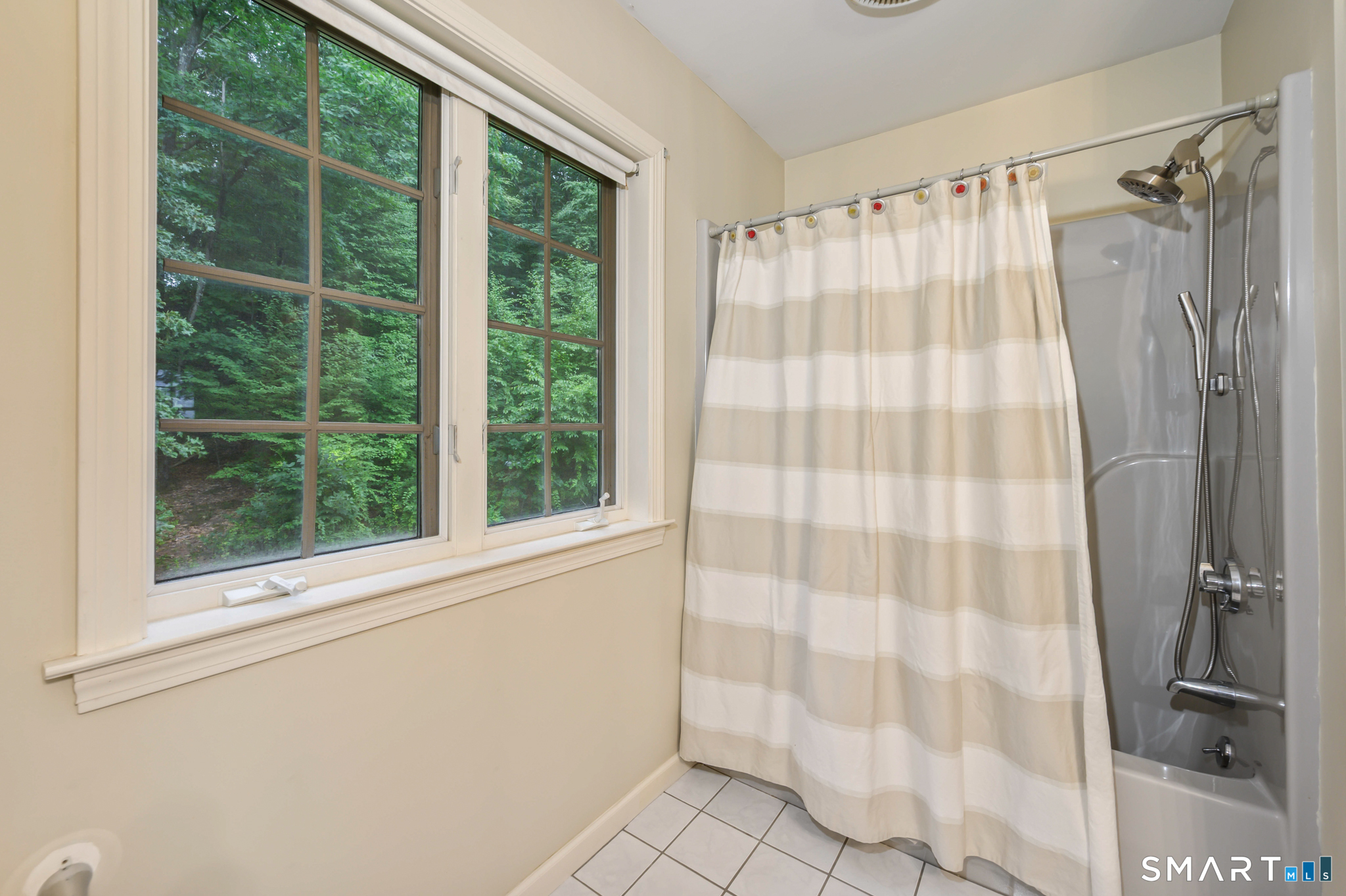 120 Strickland Street Property Photo 28
