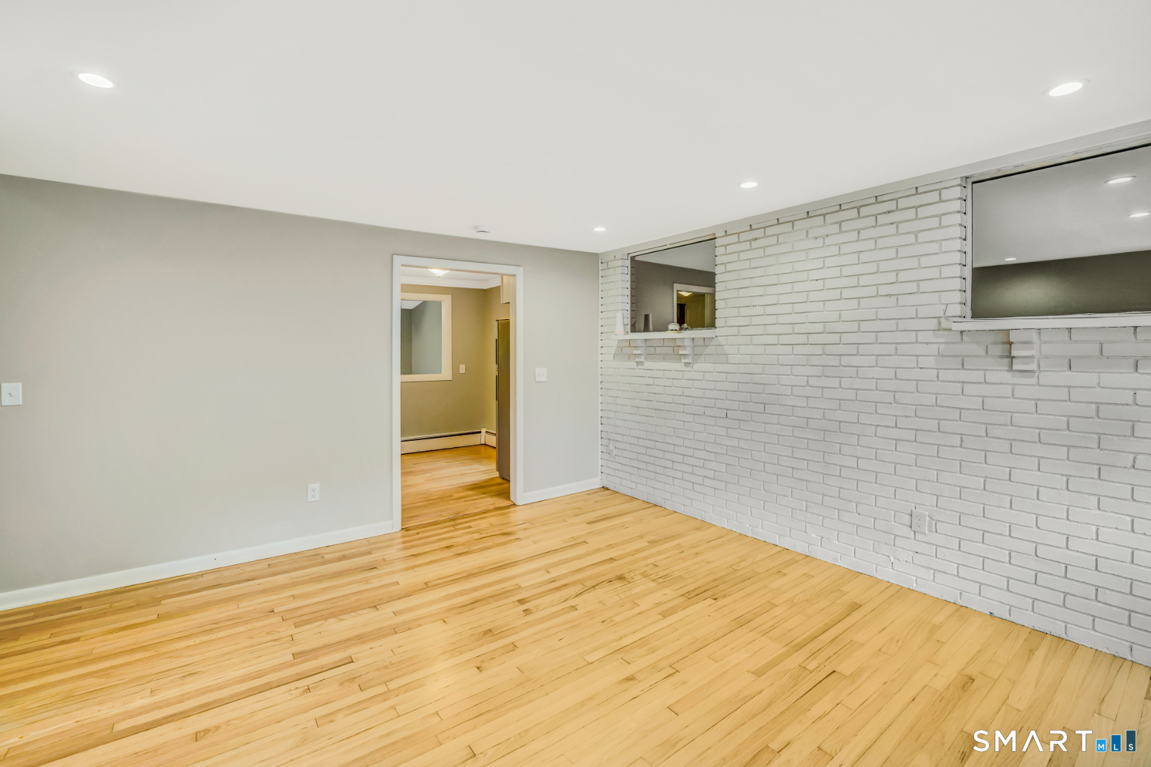 71 Devonwood Drive Property Photo 2