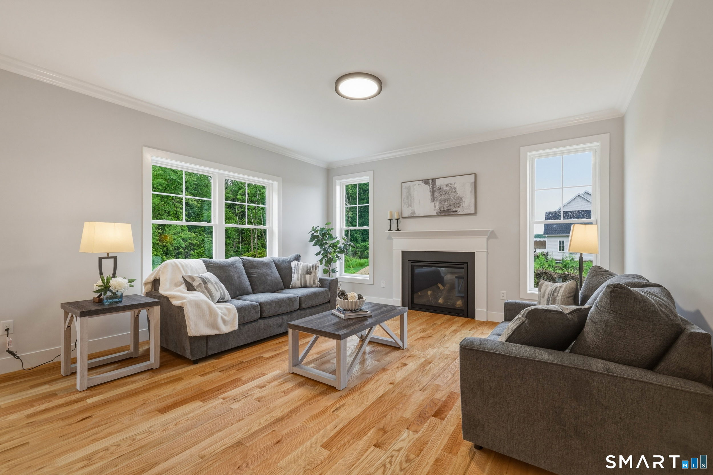 7 Laurelwood Lane Property Photo 6