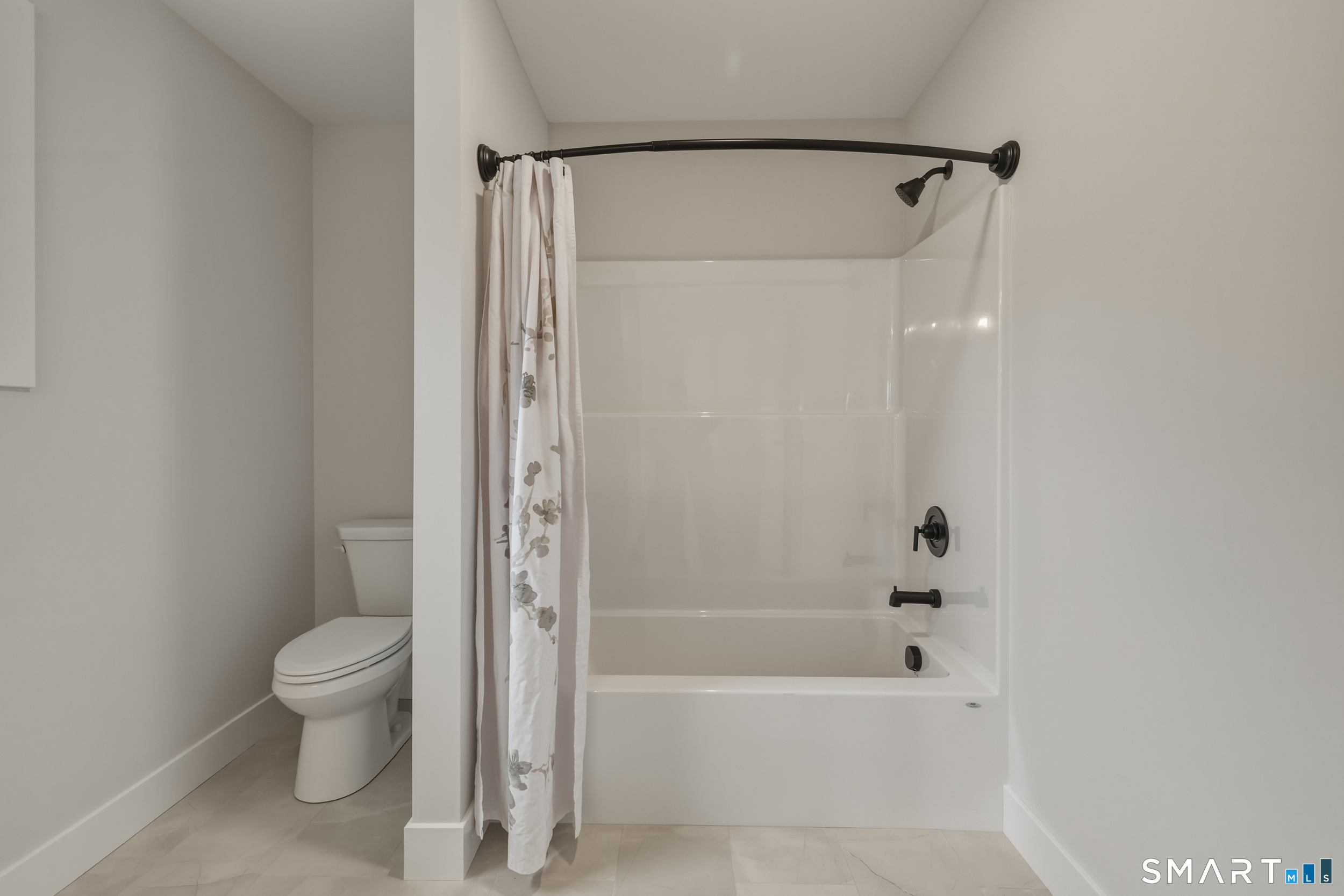 7 Laurelwood Lane Property Photo 35