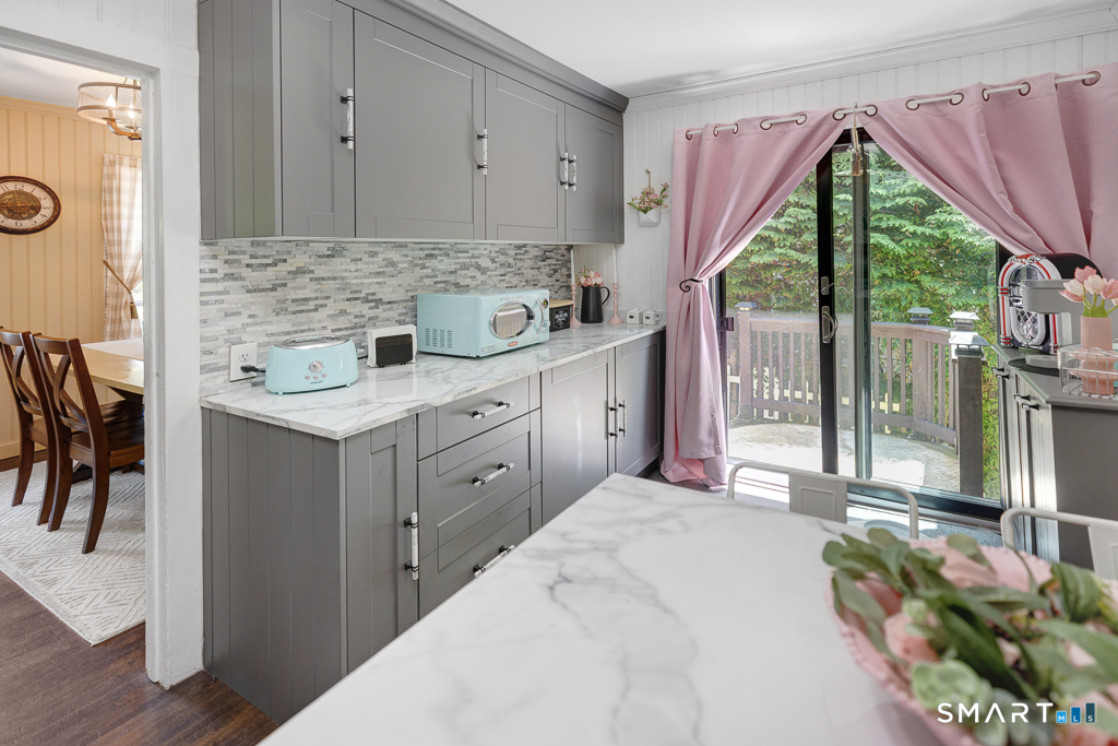 50 Pond Meadow Road Property Photo 15