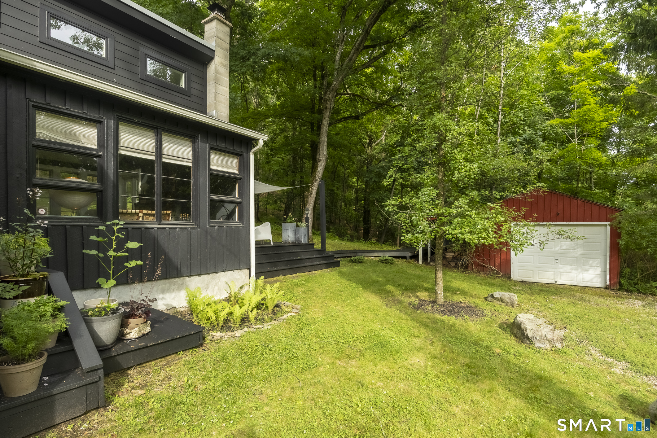 46 Pond Lilly East Road Property Photo 3