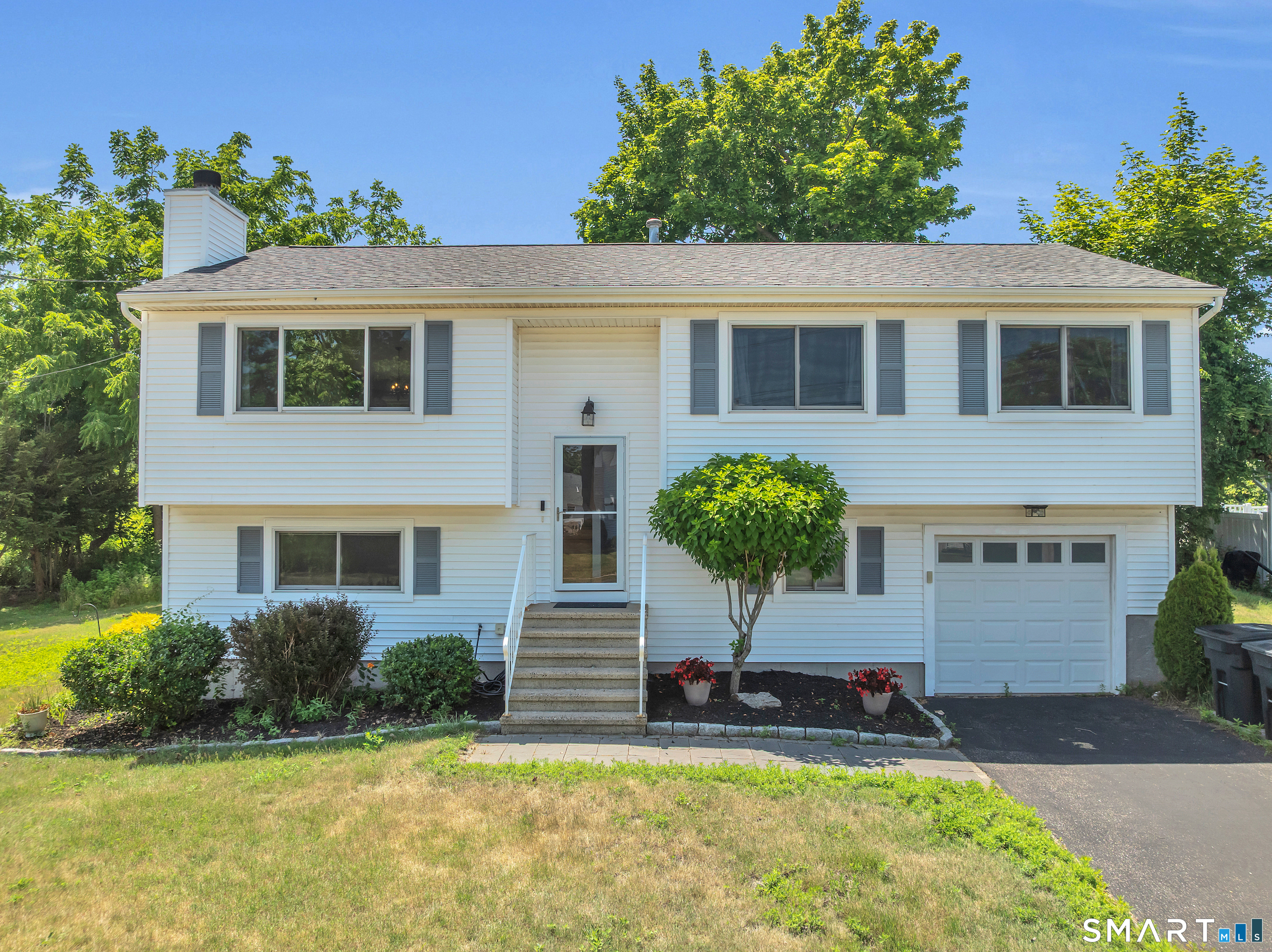12 Roses Farm Road Property Photo 1