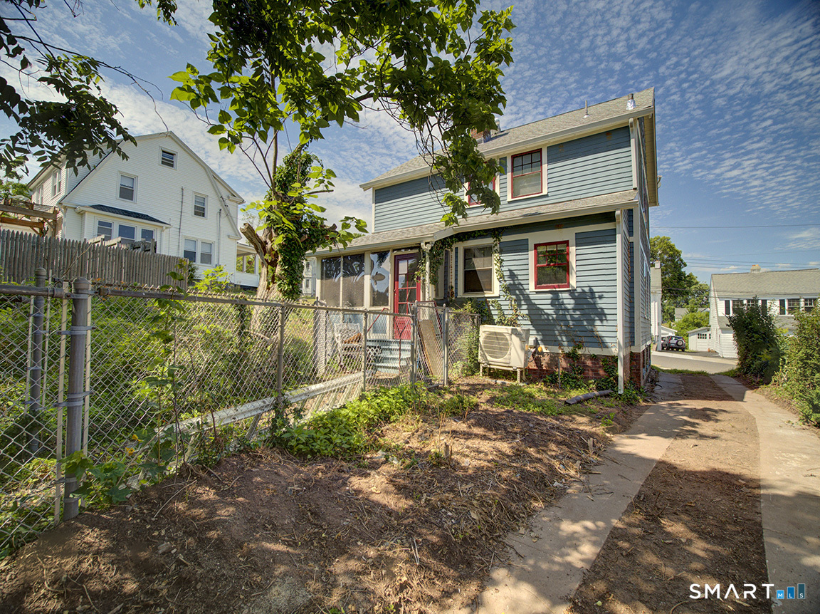 20 Homestead Avenue Property Photo 27