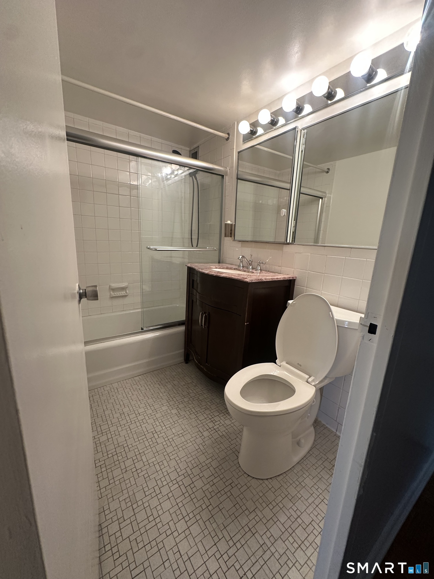 31 Woodland 2k Street Property Photo 6