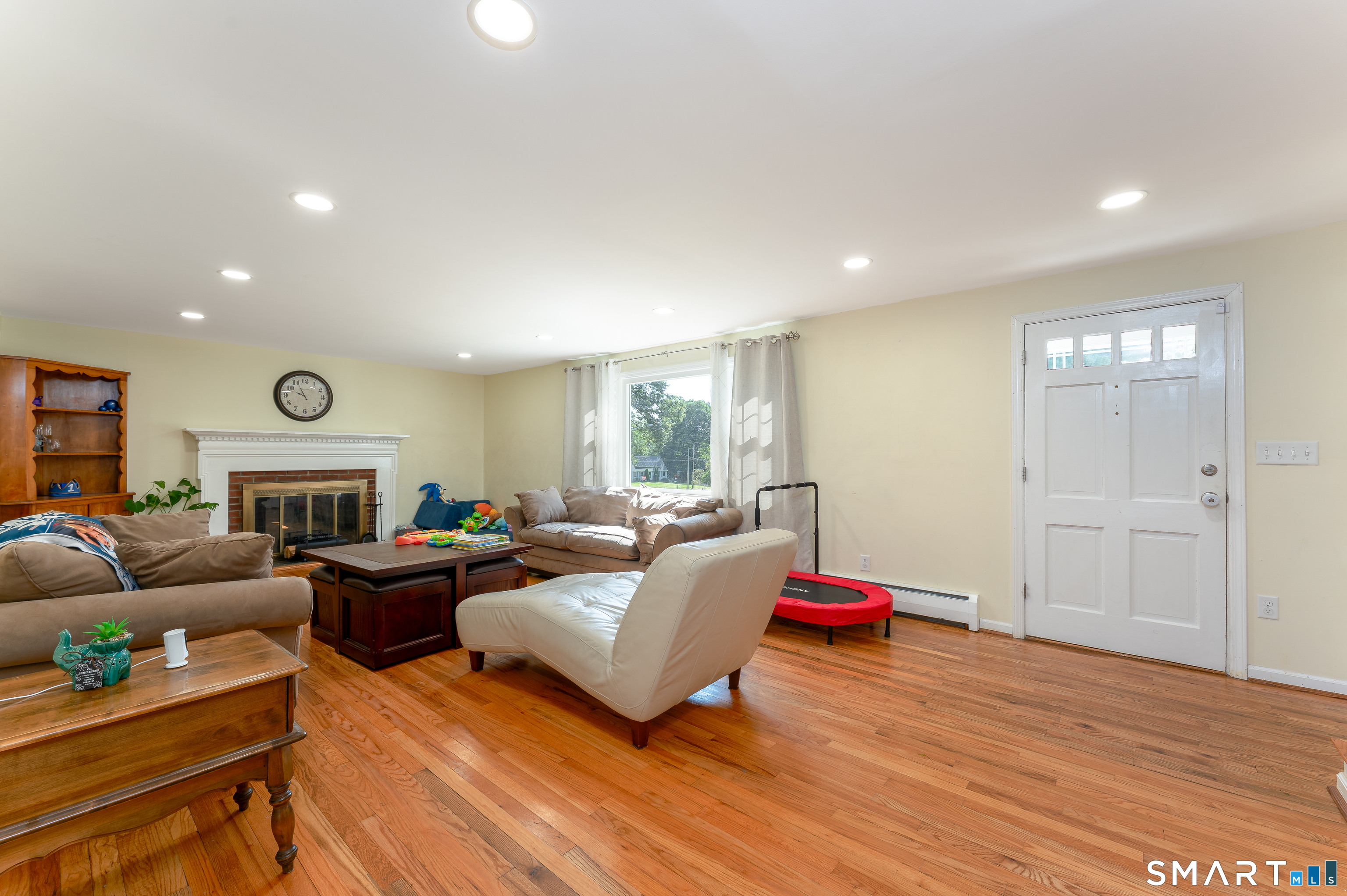 106 Mcdermott Circle Property Photo 8