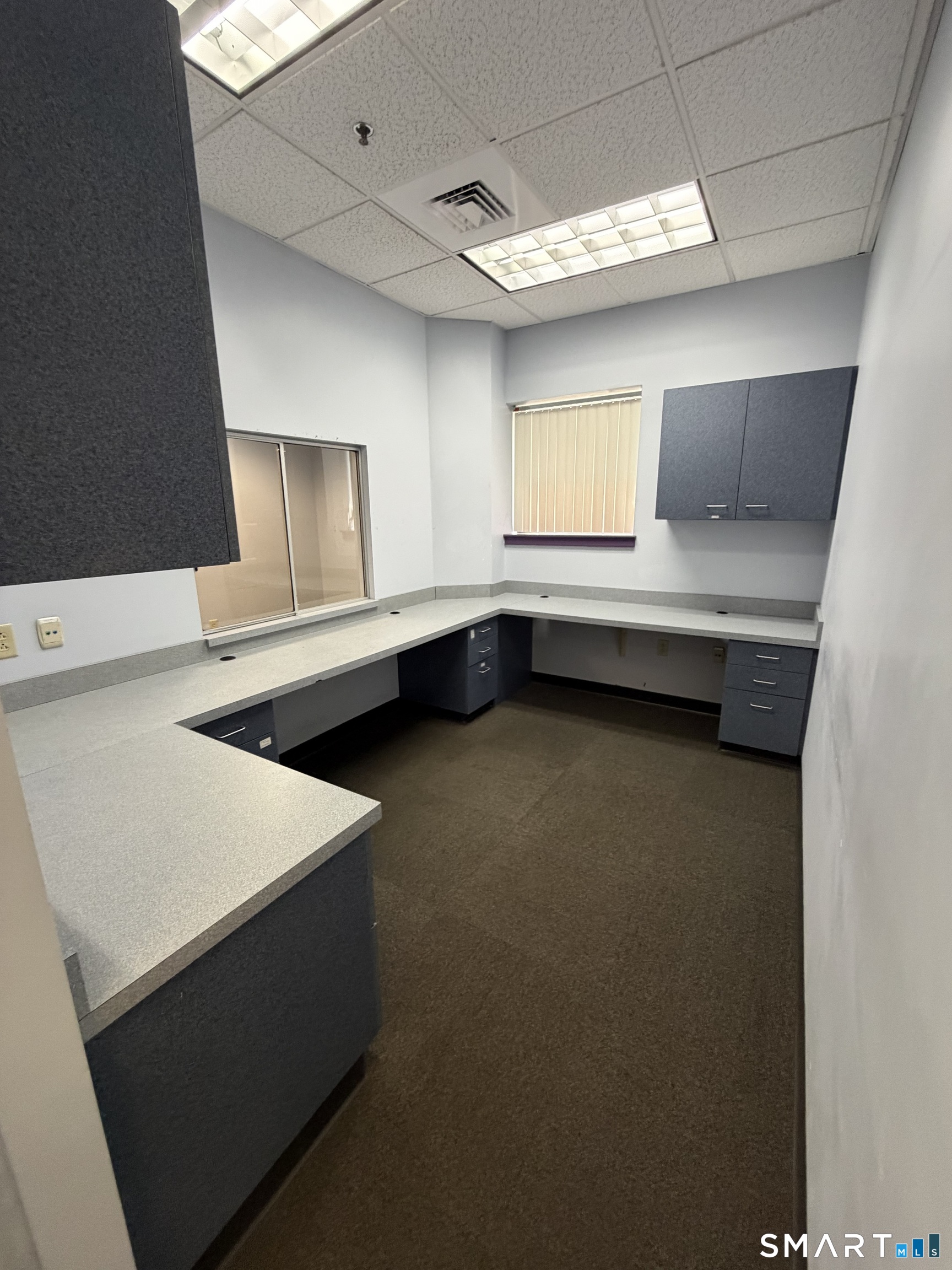 893 Main First Floor Medical Street Property Photo 10