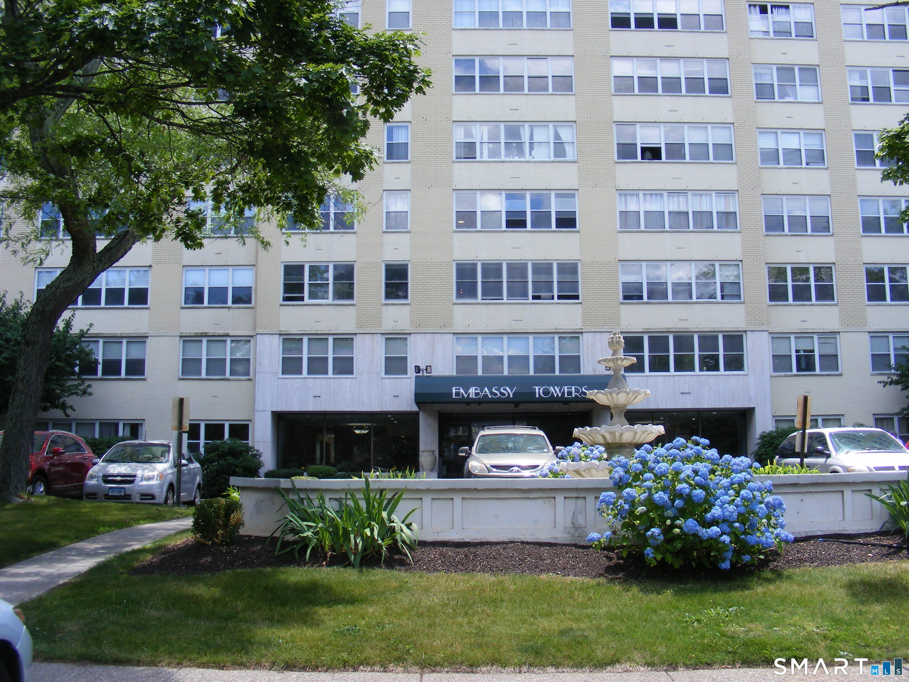 2625 Park 10H Avenue Property Photo 1