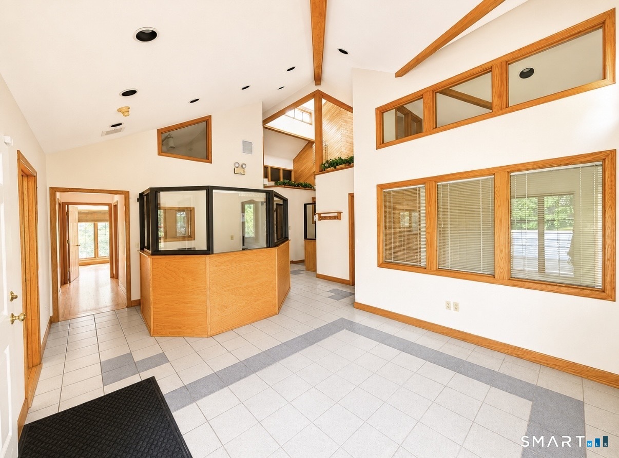 384 Merrow A-C Road Property Photo 1
