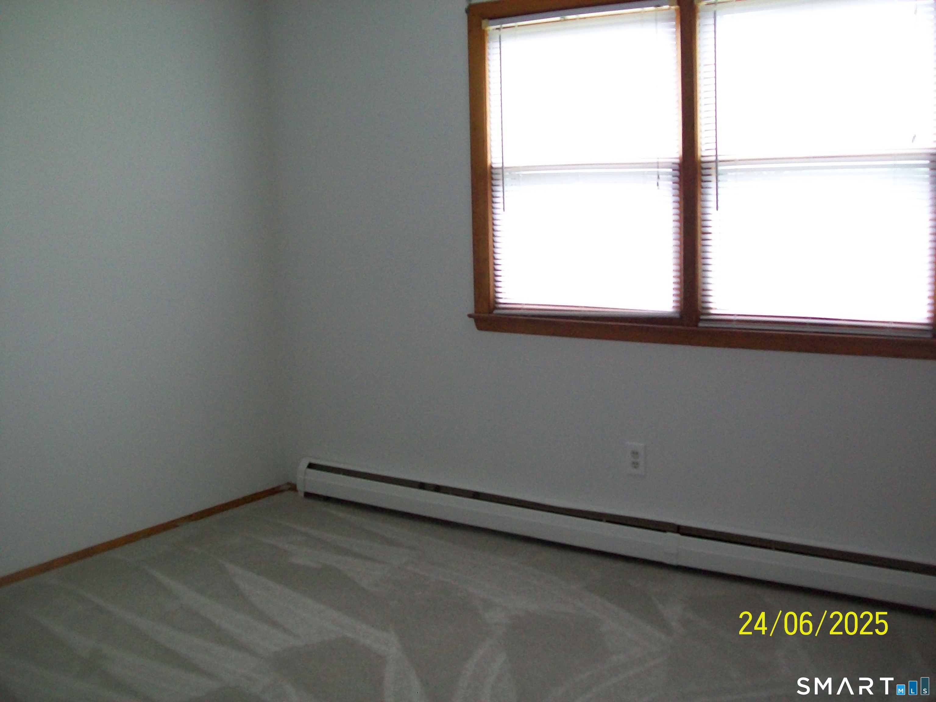 24187281 Property Photo 7
