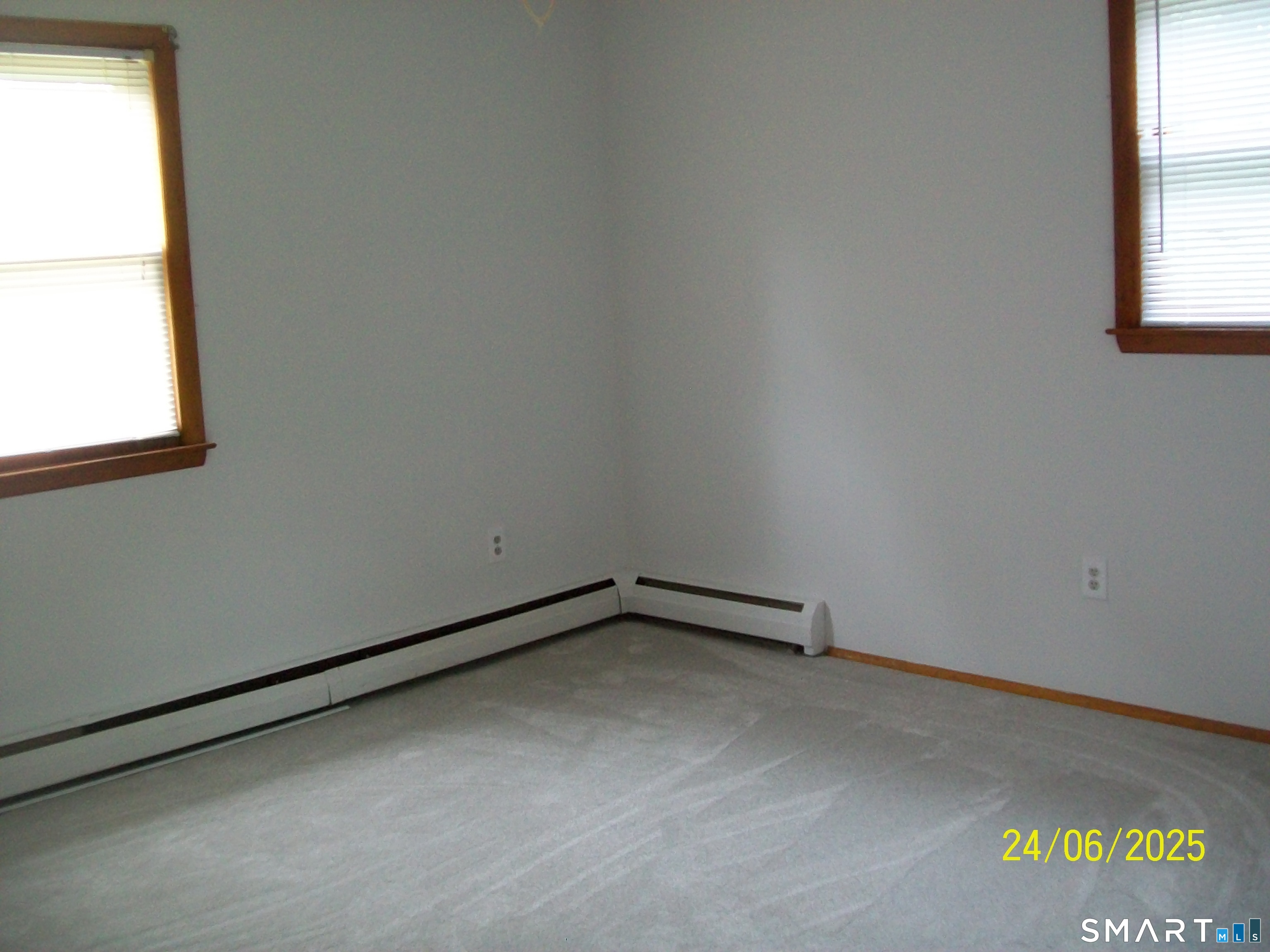 24187281 Property Photo 9