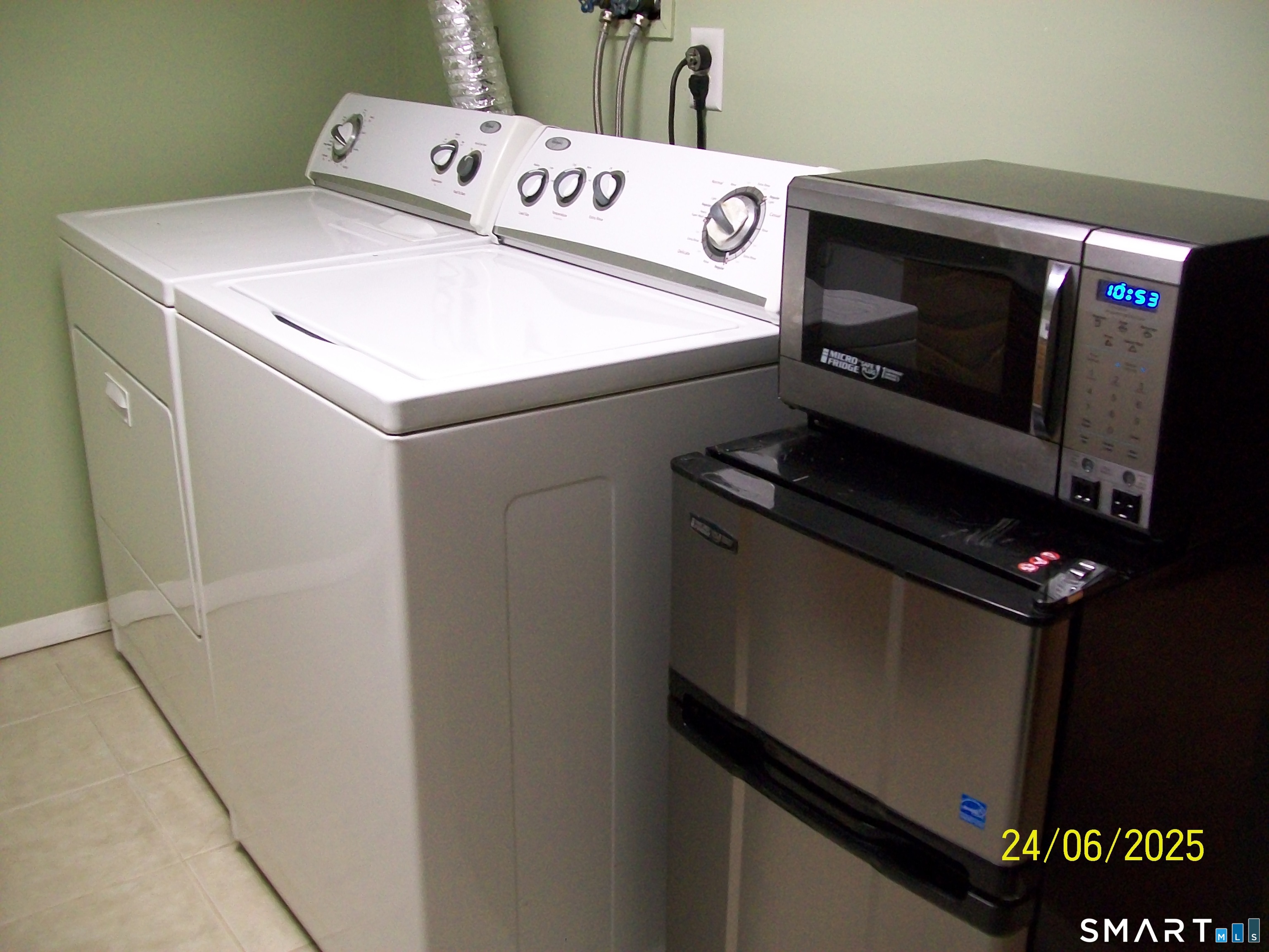 24187281 Property Photo 14