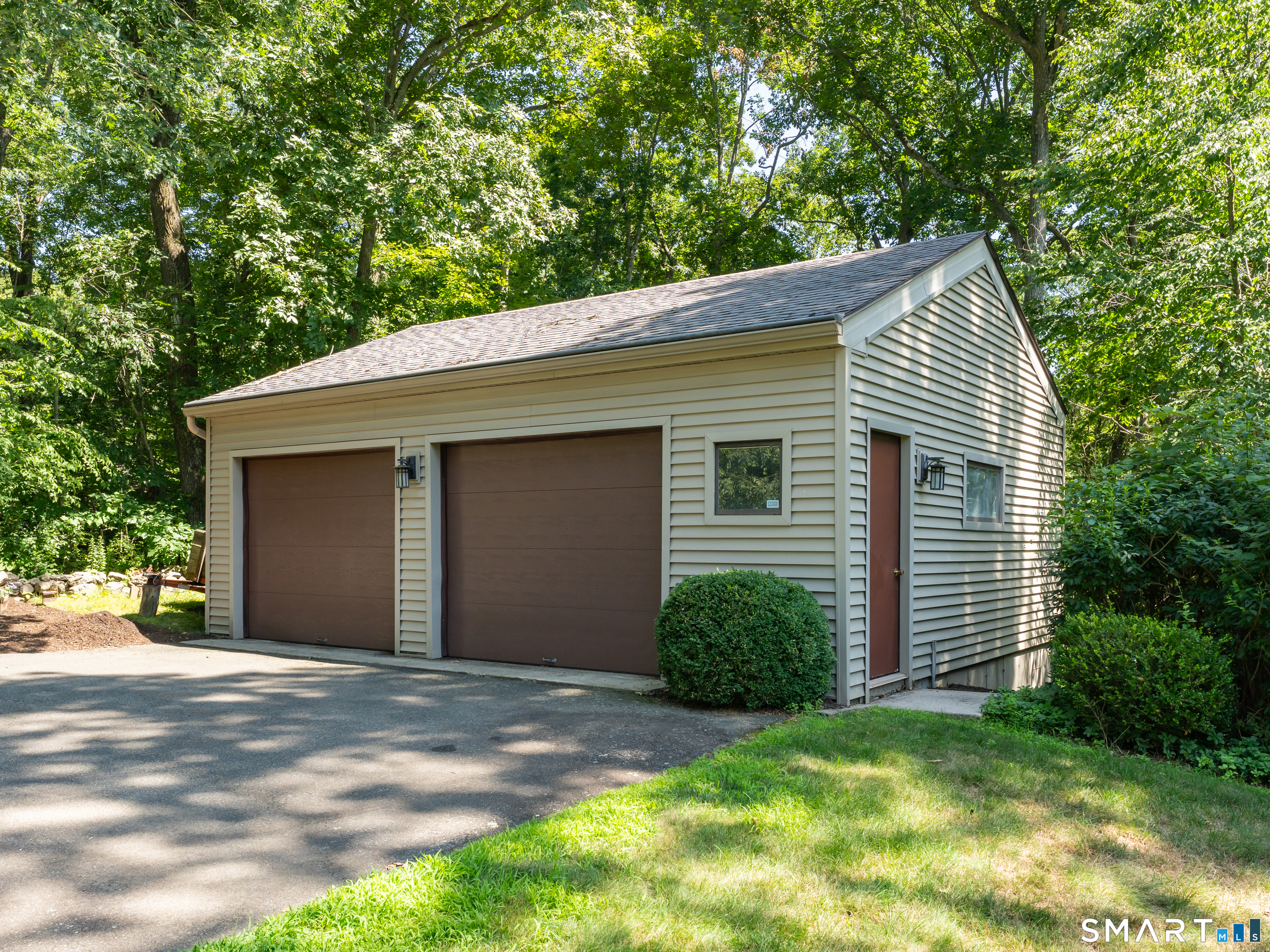 70 Hoadley Creek Circle Property Photo 38